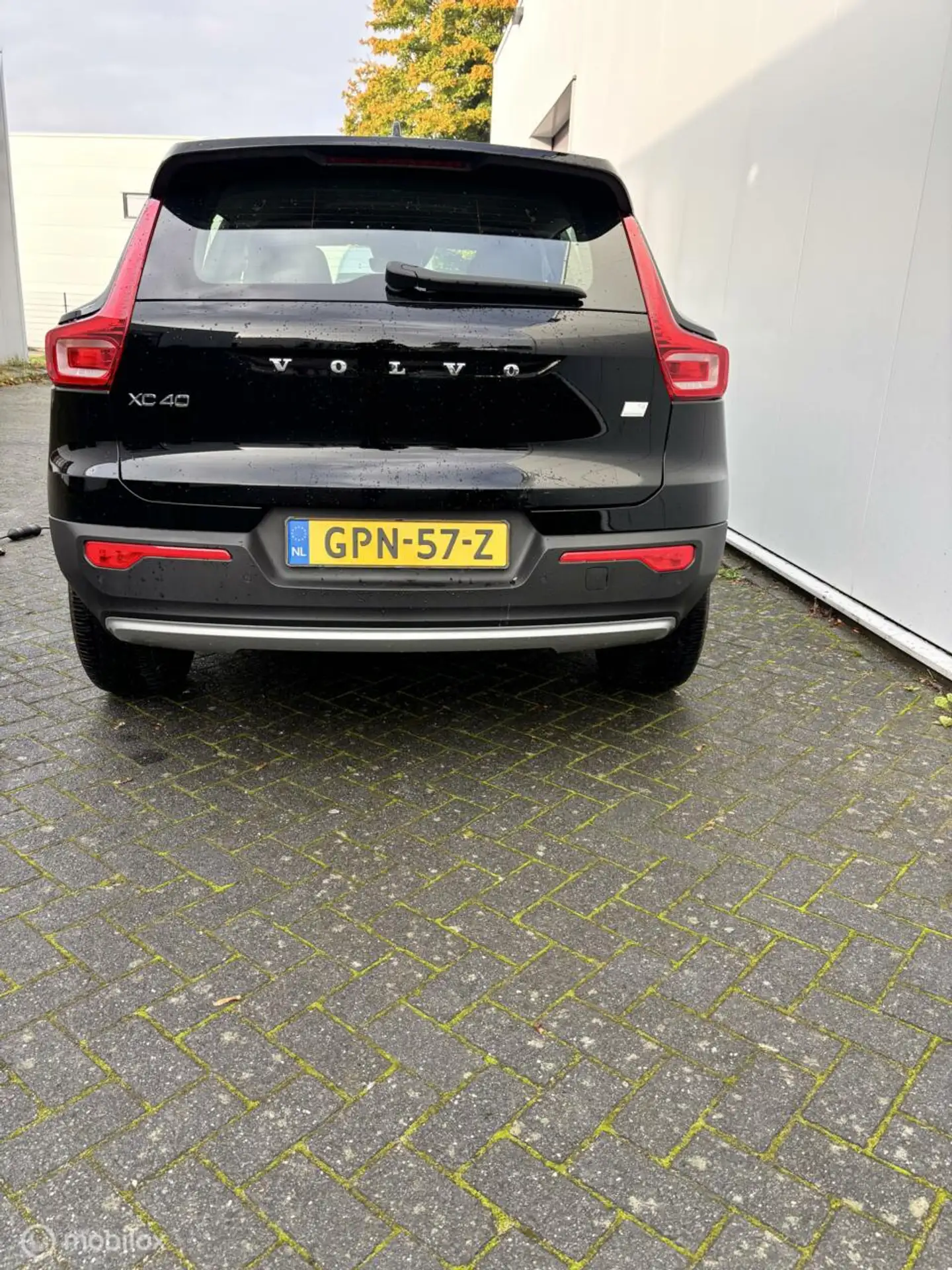 Volvo - XC40