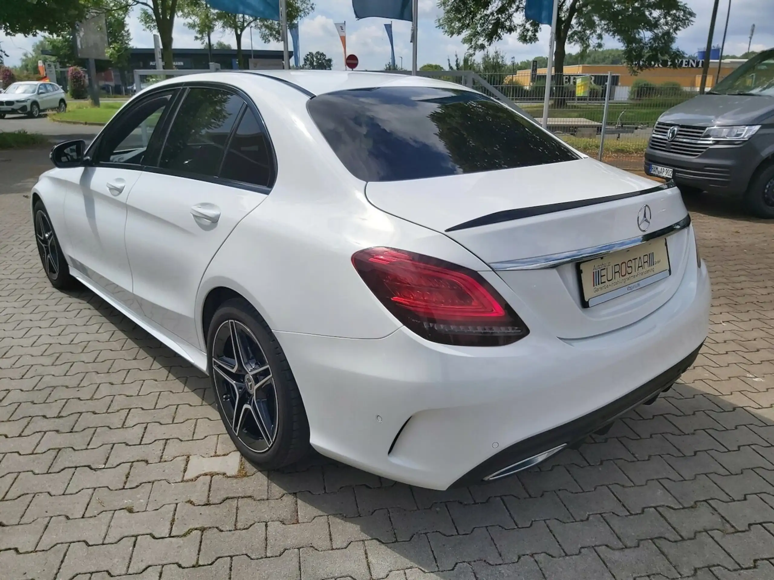 Mercedes-Benz - C 220