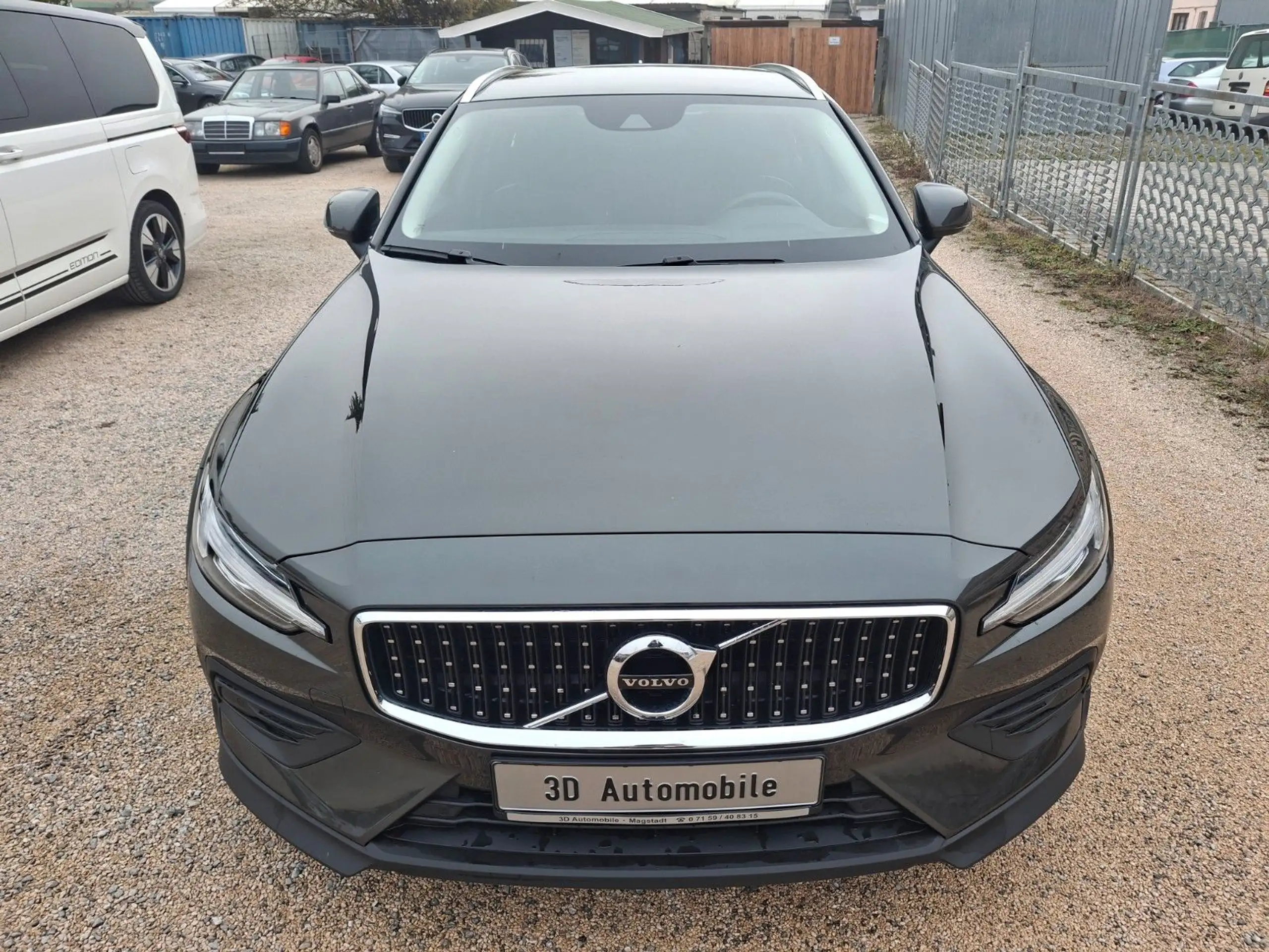 Volvo - V60 Cross Country