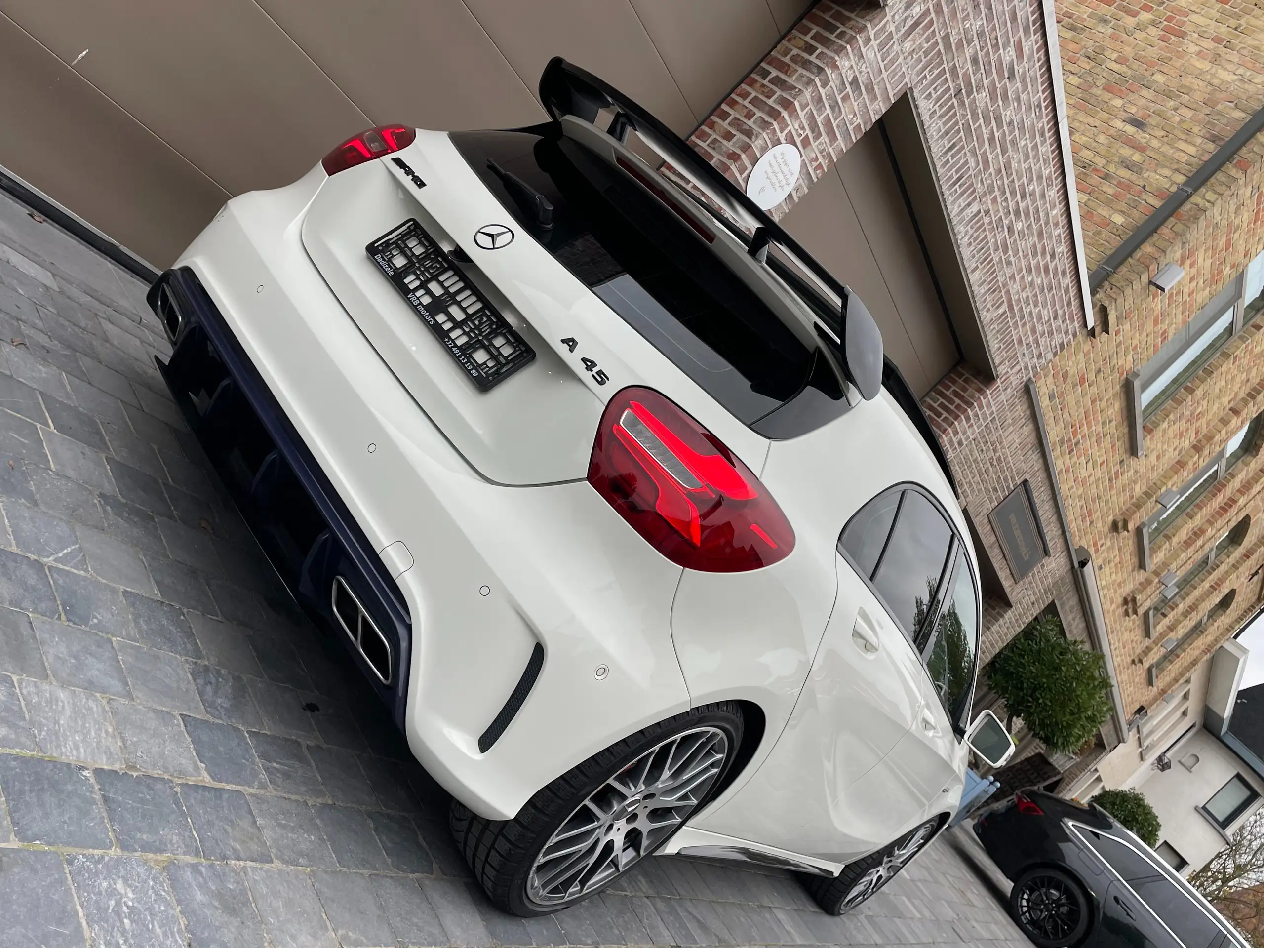 Mercedes-Benz - A 45 AMG