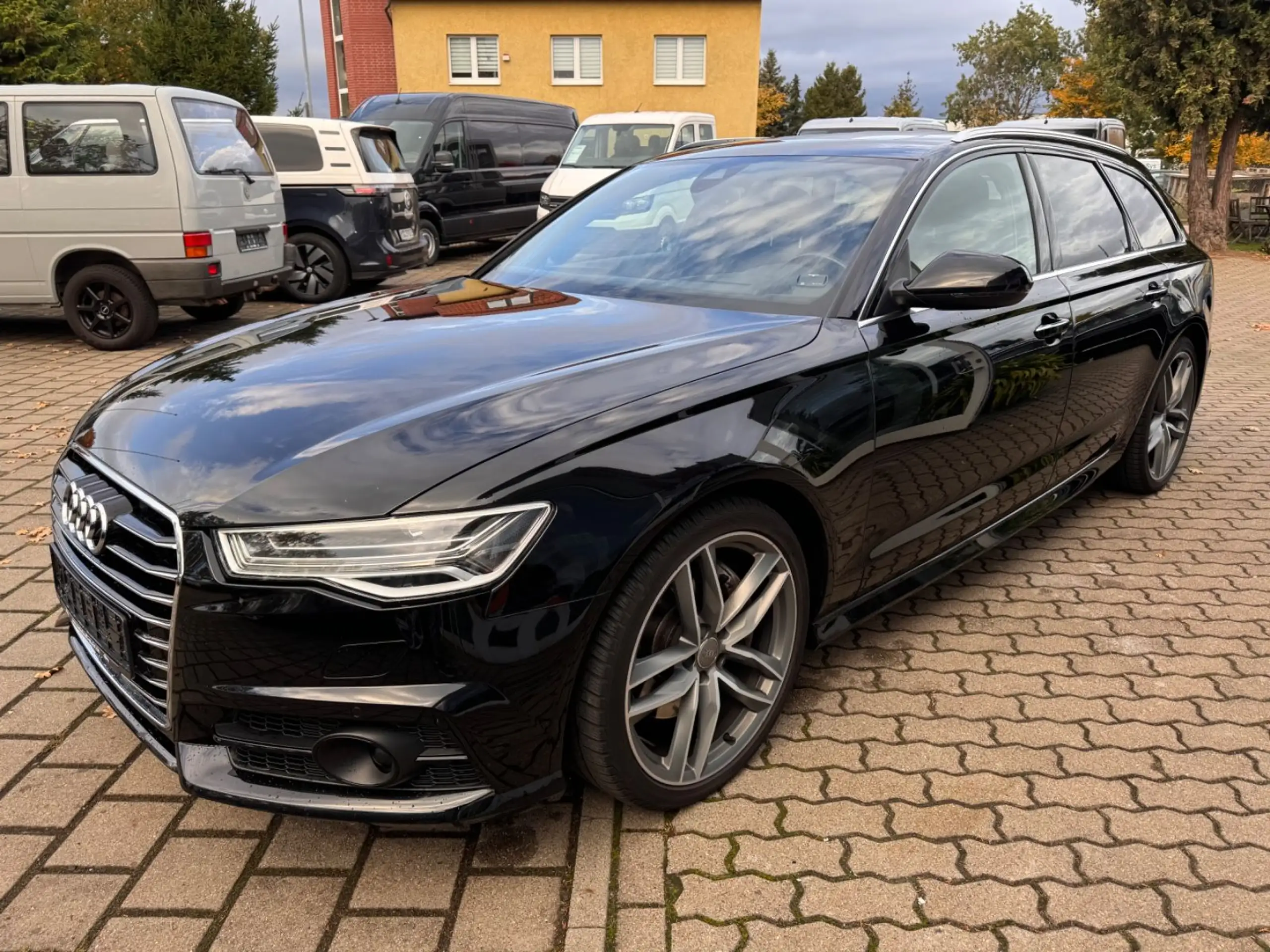 Audi - A6