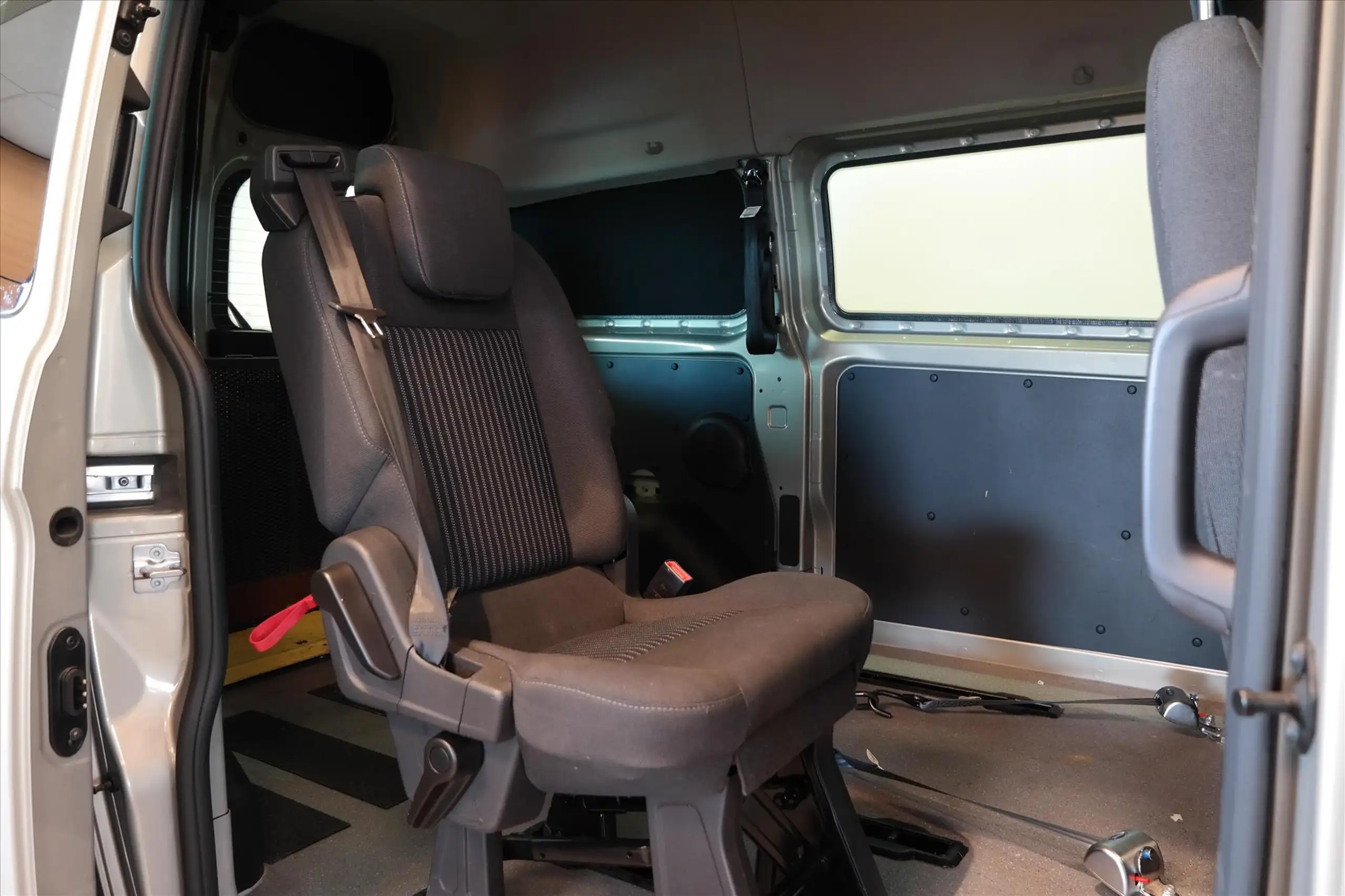 Ford - Transit Custom