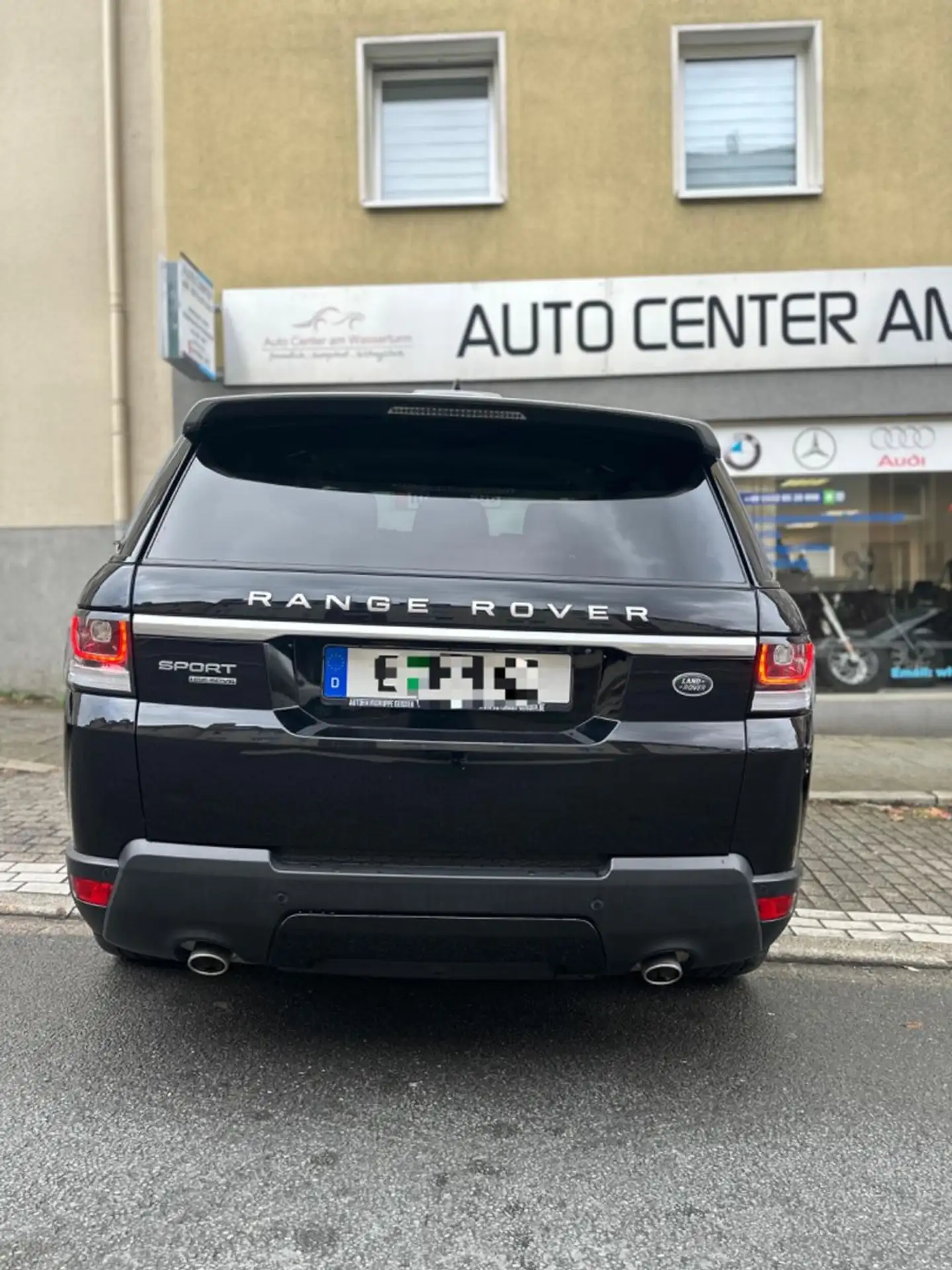 Land Rover - Range Rover Sport