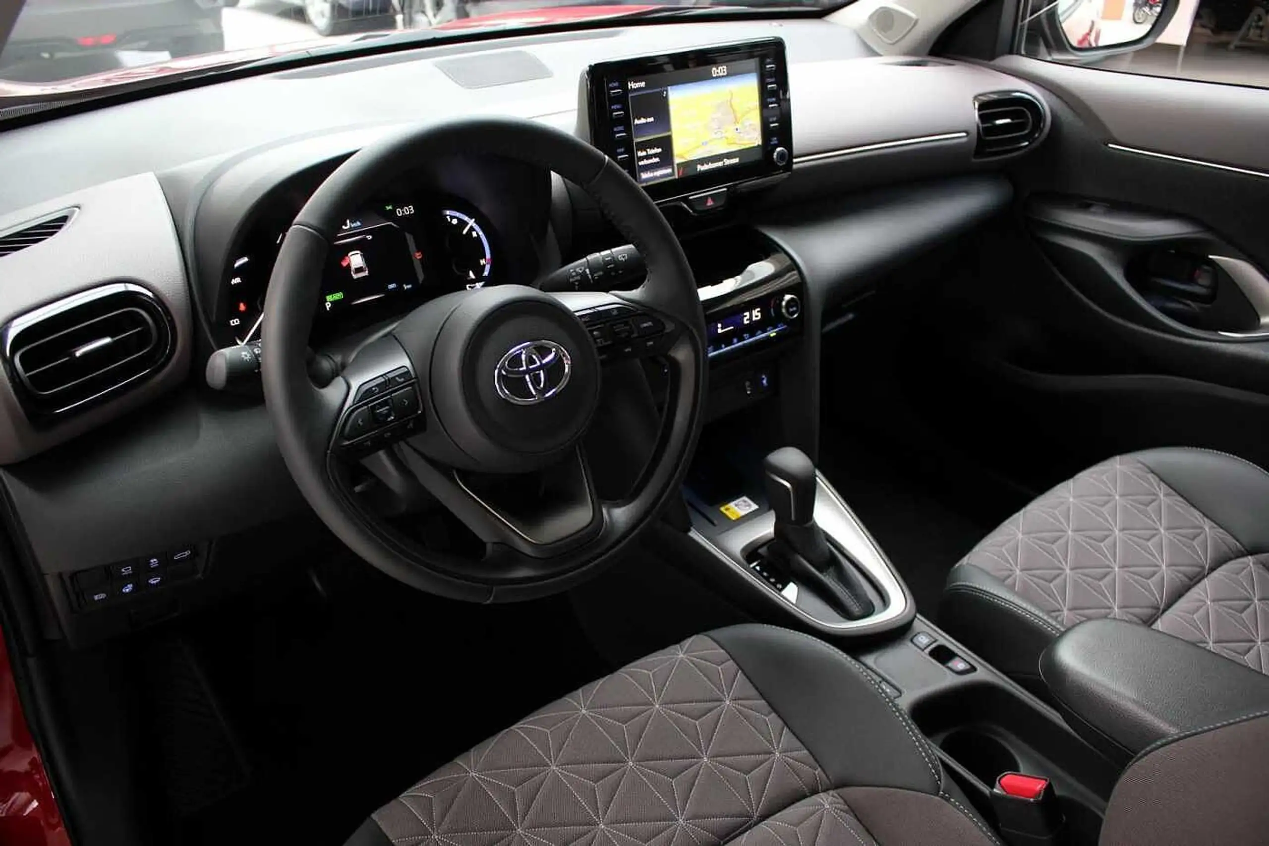 Toyota - Yaris Cross