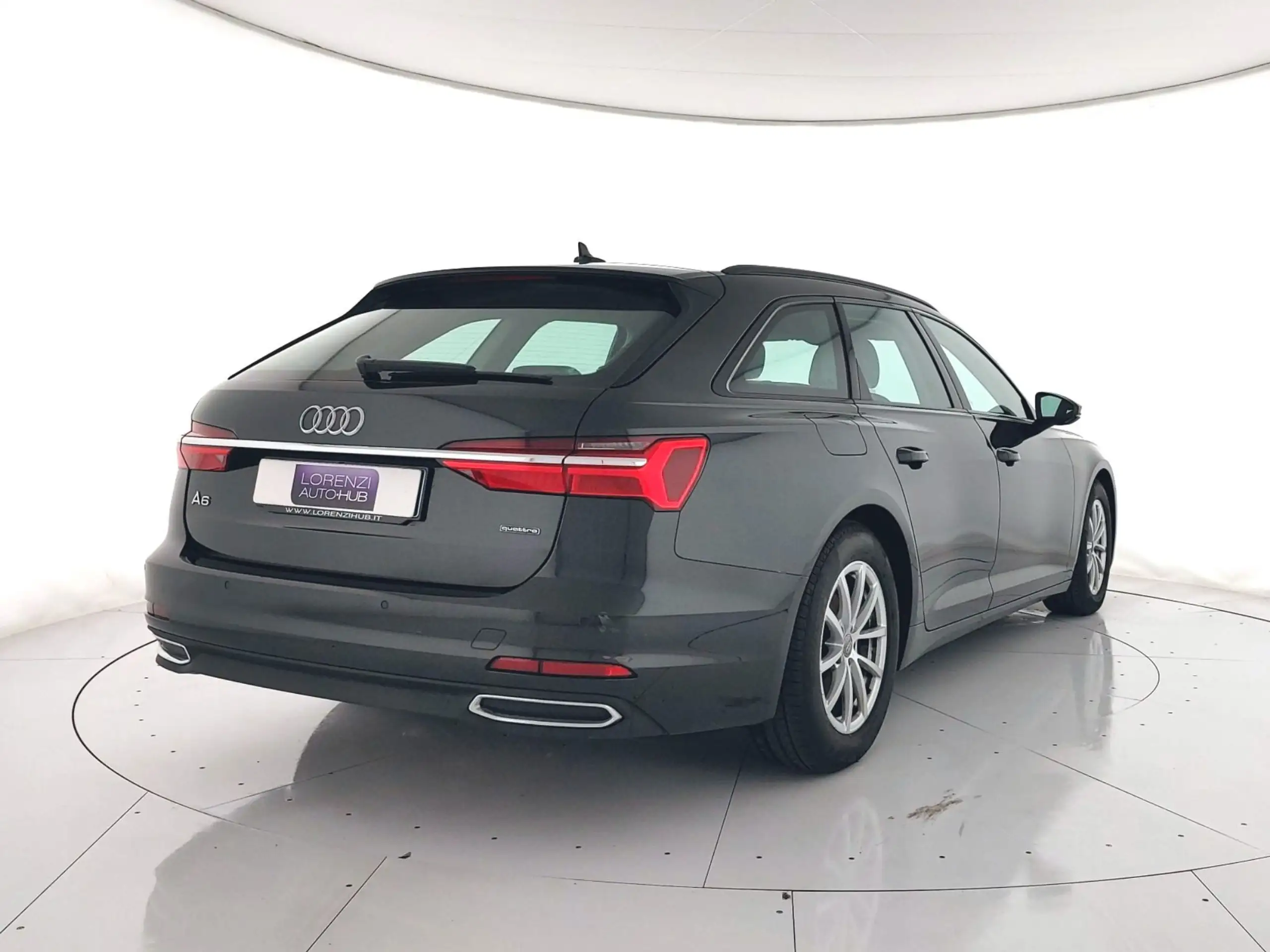 Audi - A6