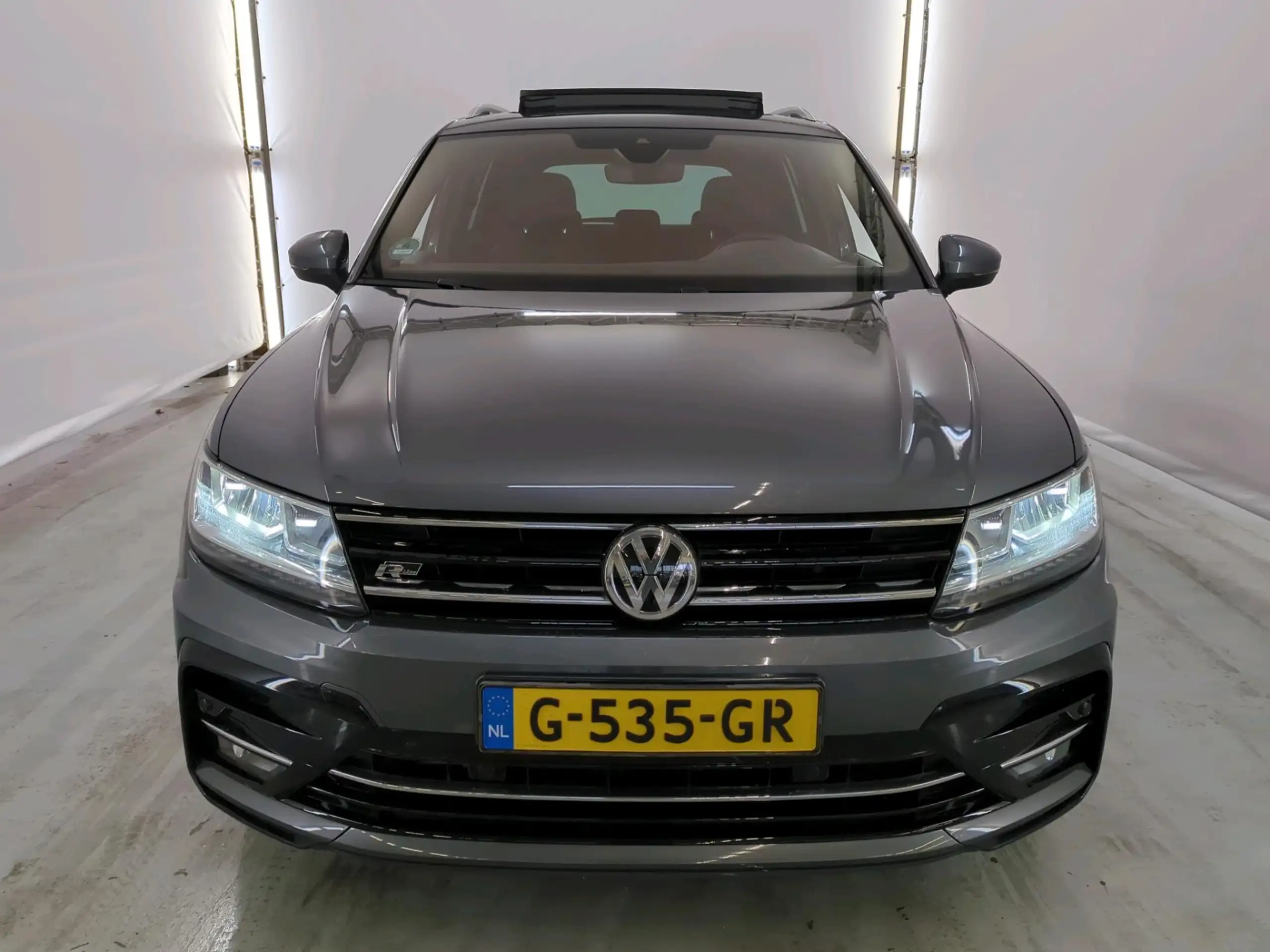 Volkswagen - Tiguan