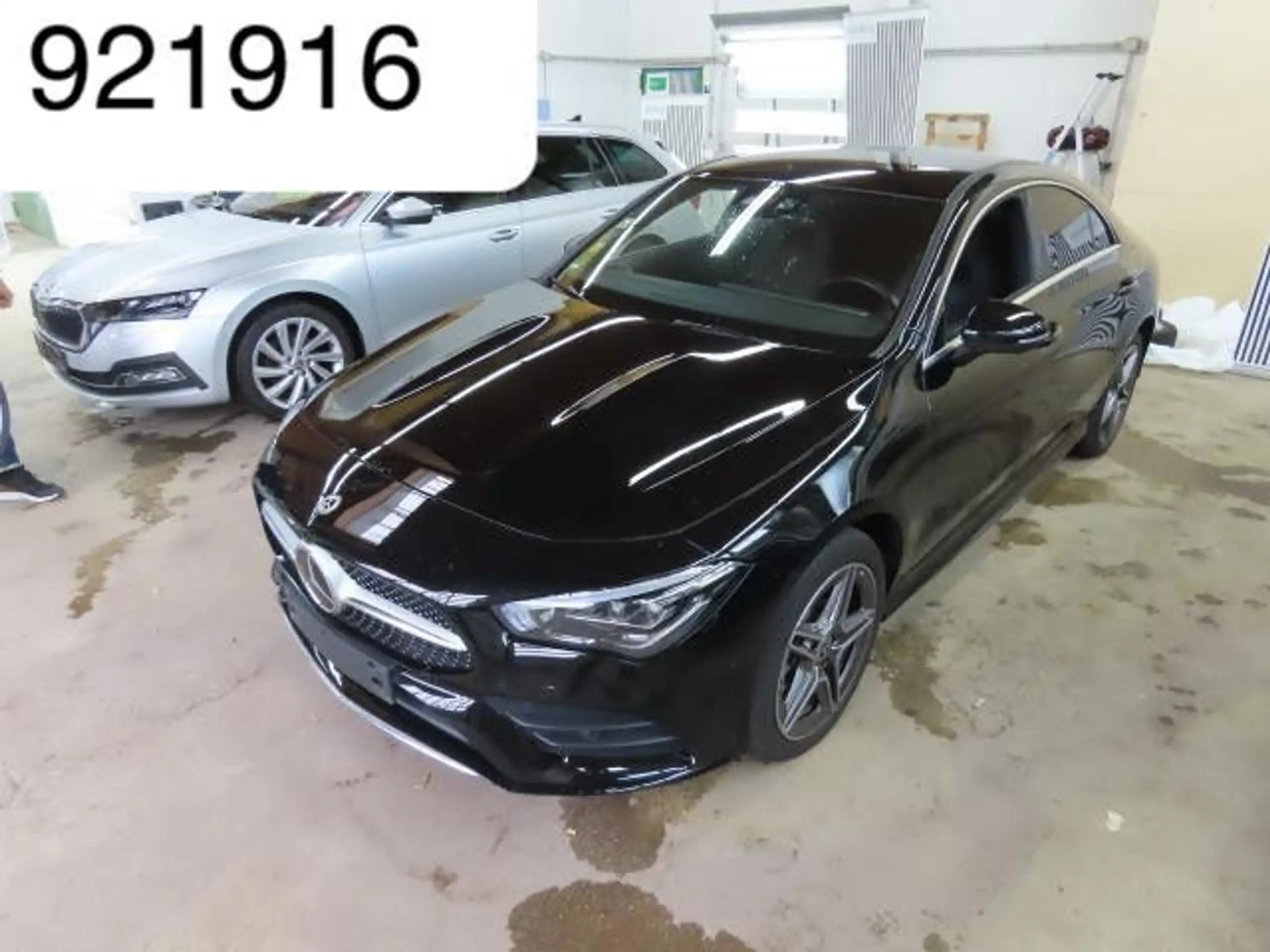 Mercedes-Benz - CLA 250