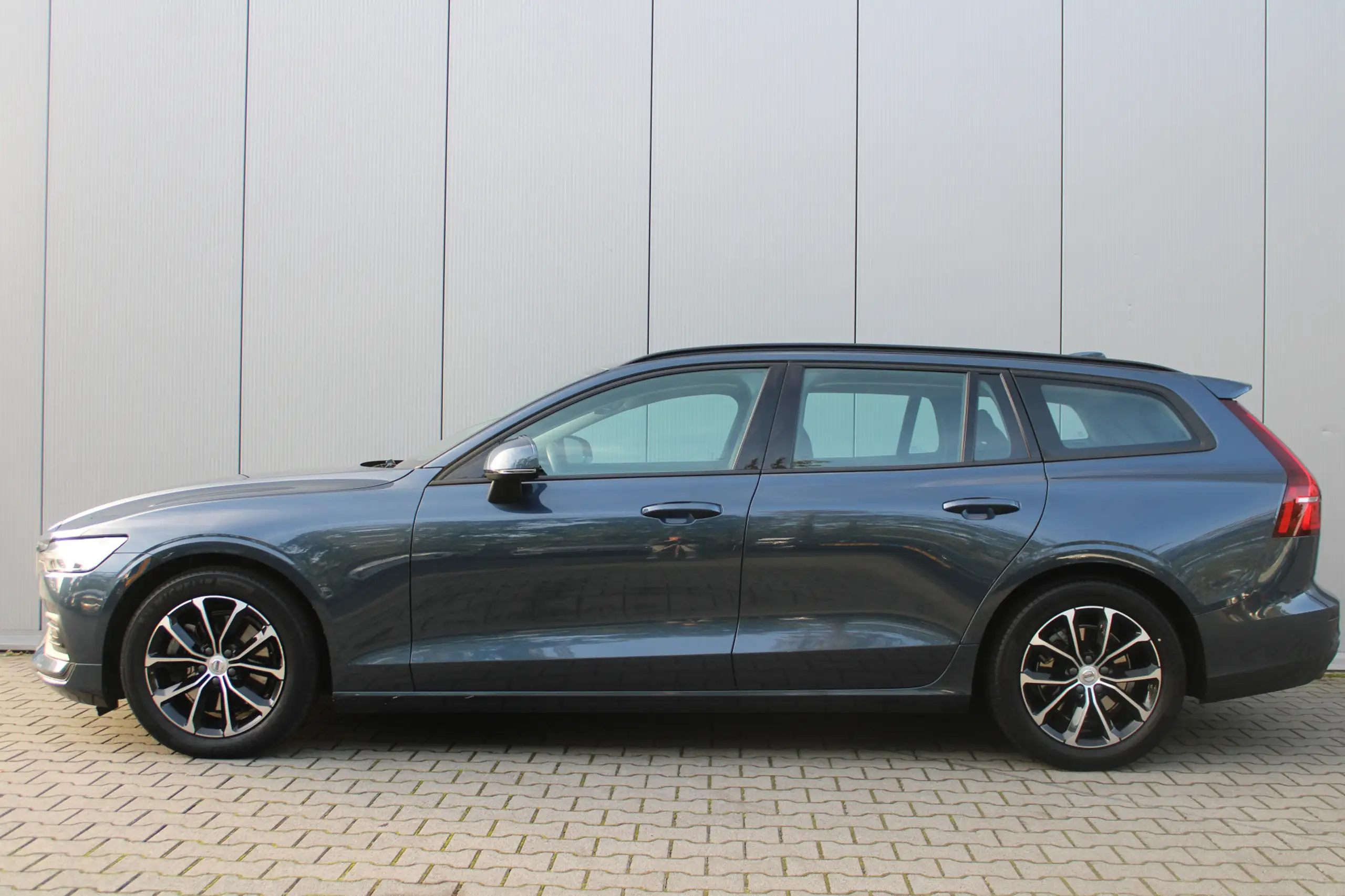 Volvo - V60