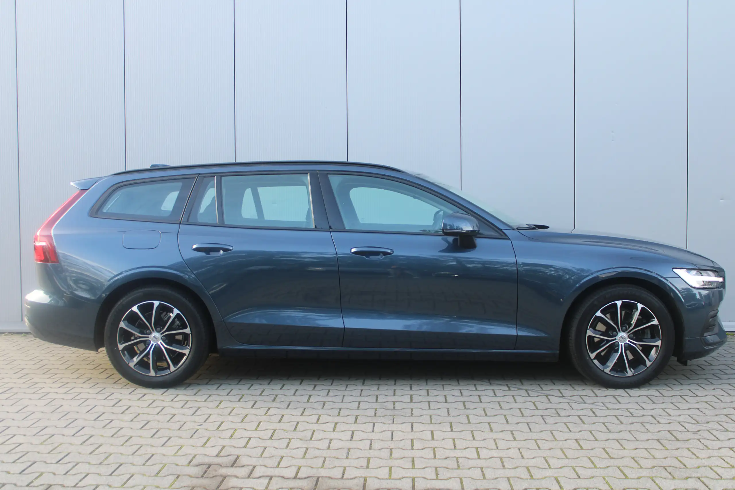 Volvo - V60