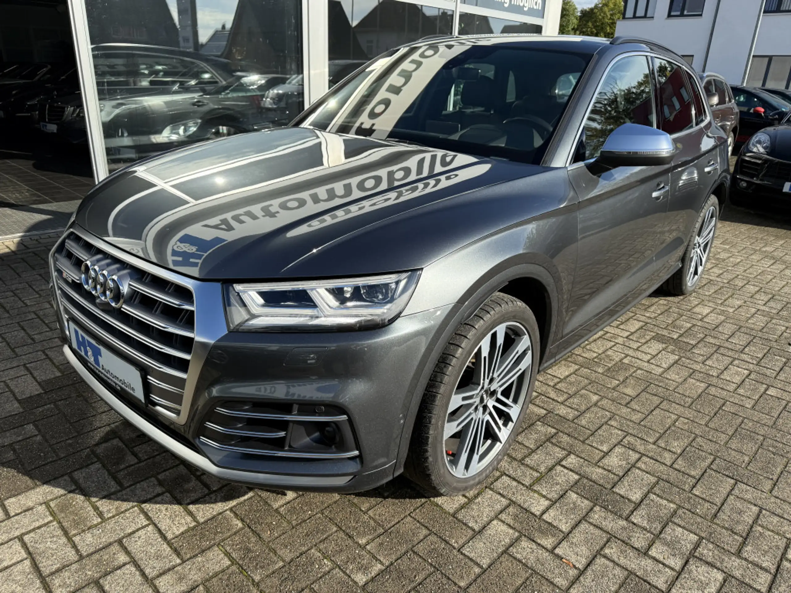 Audi - SQ5