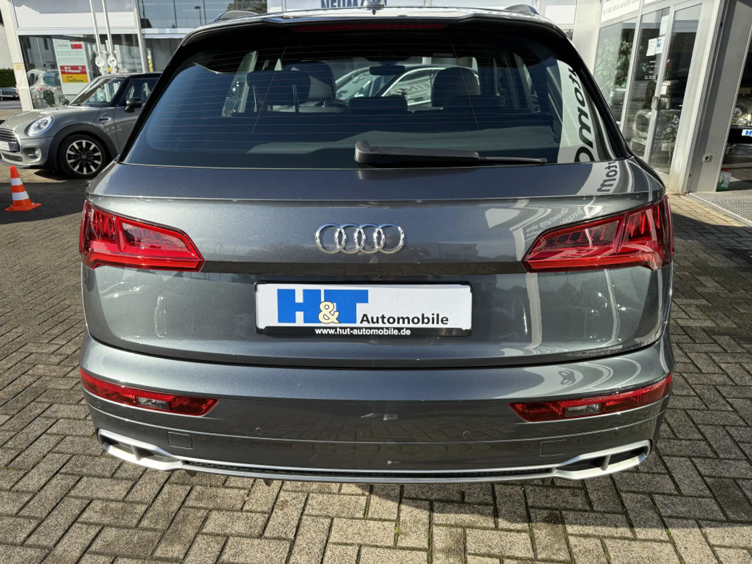 Audi - SQ5