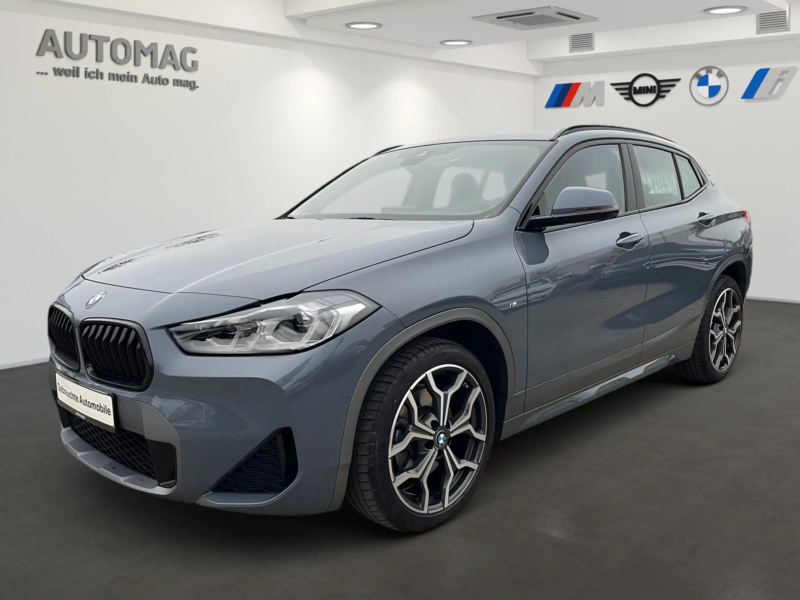 BMW - X2