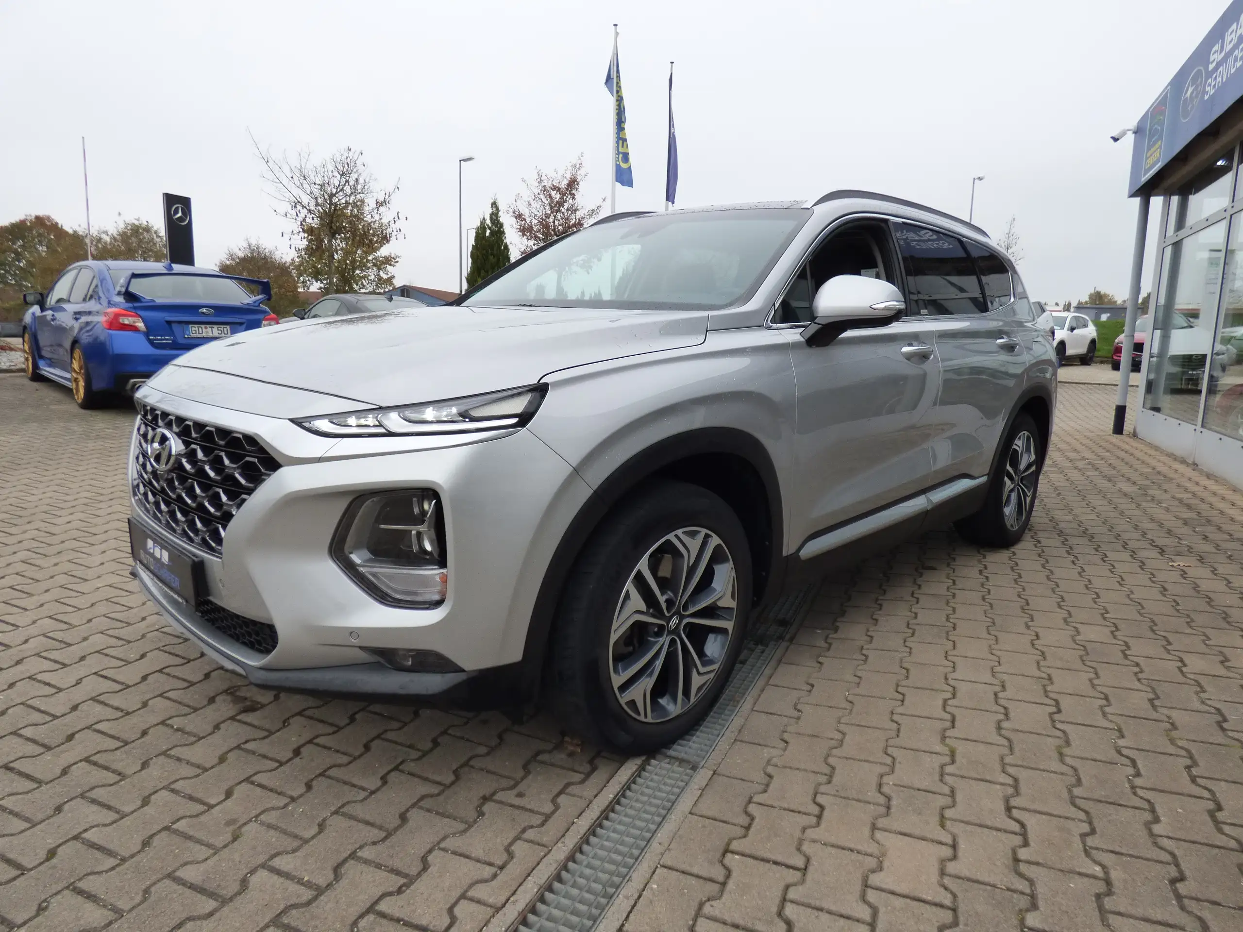 Hyundai - SANTA FE