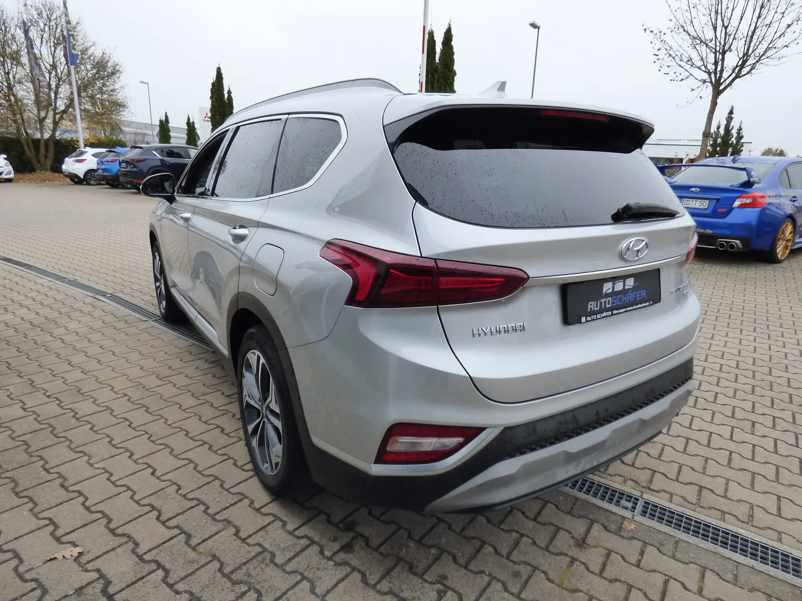 Hyundai - SANTA FE