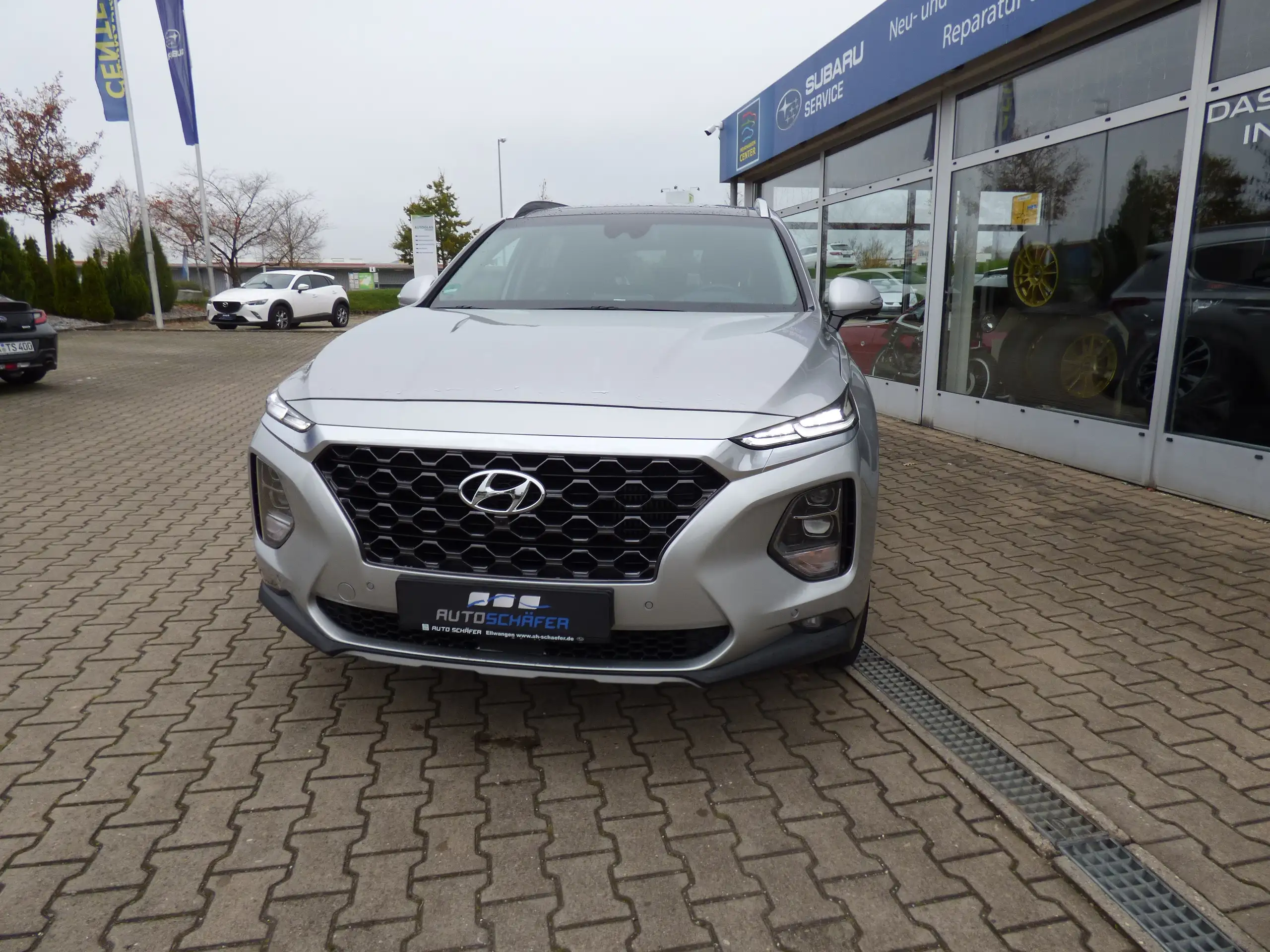 Hyundai - SANTA FE