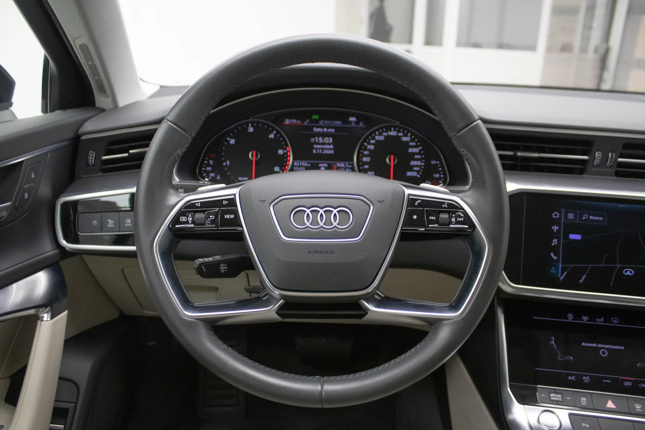 Audi - A6