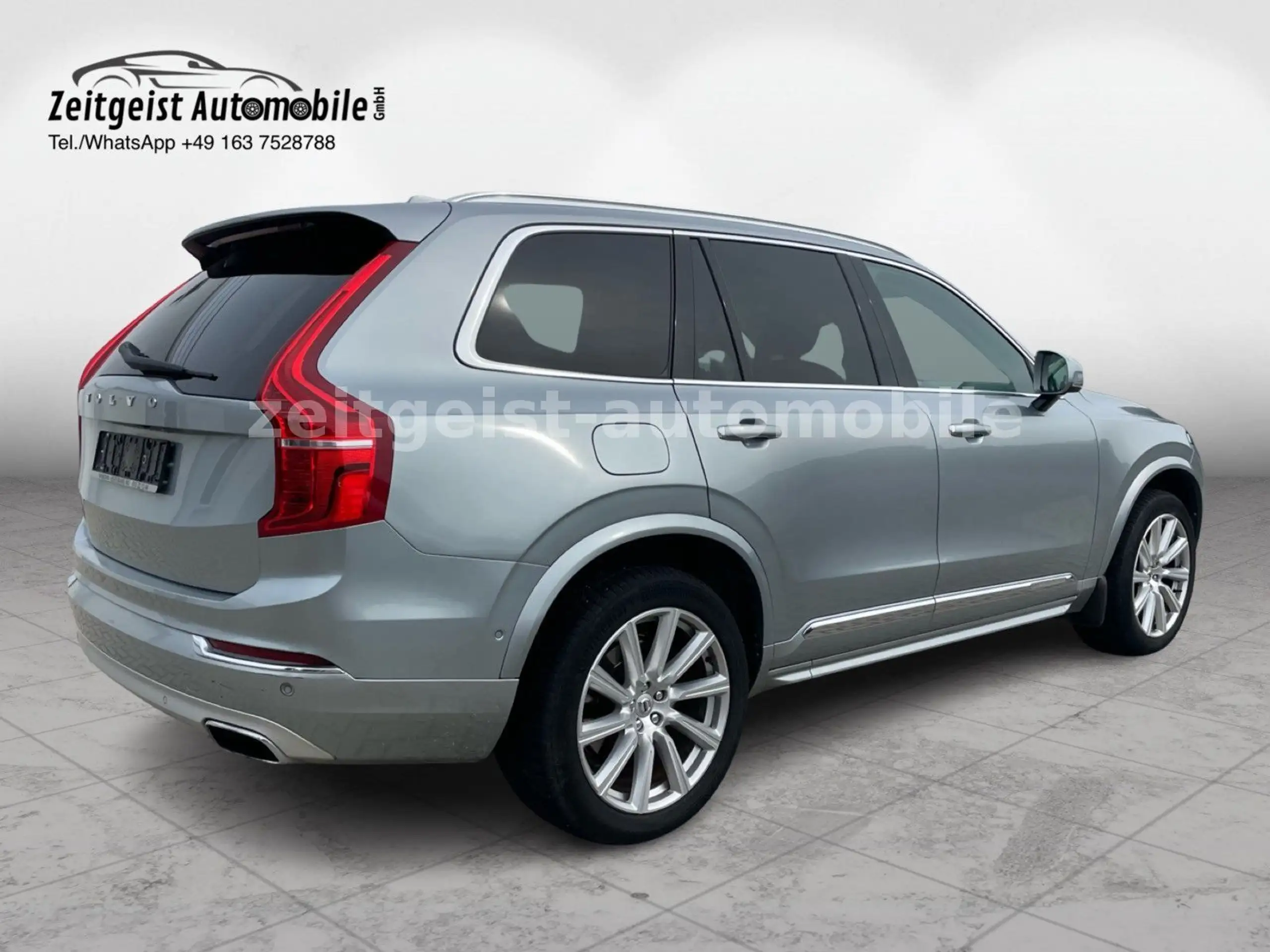 Volvo - XC90