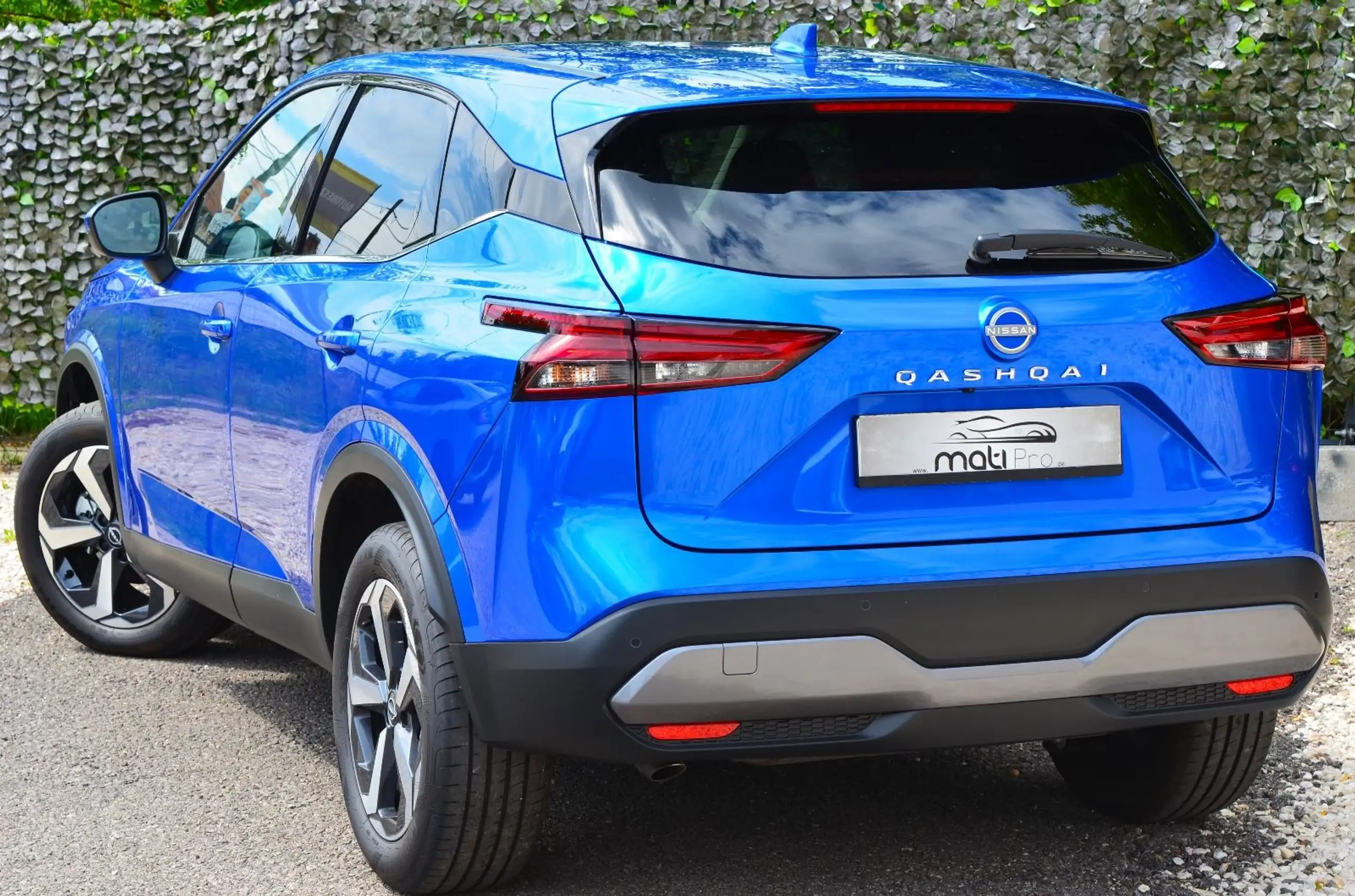 Nissan - Qashqai