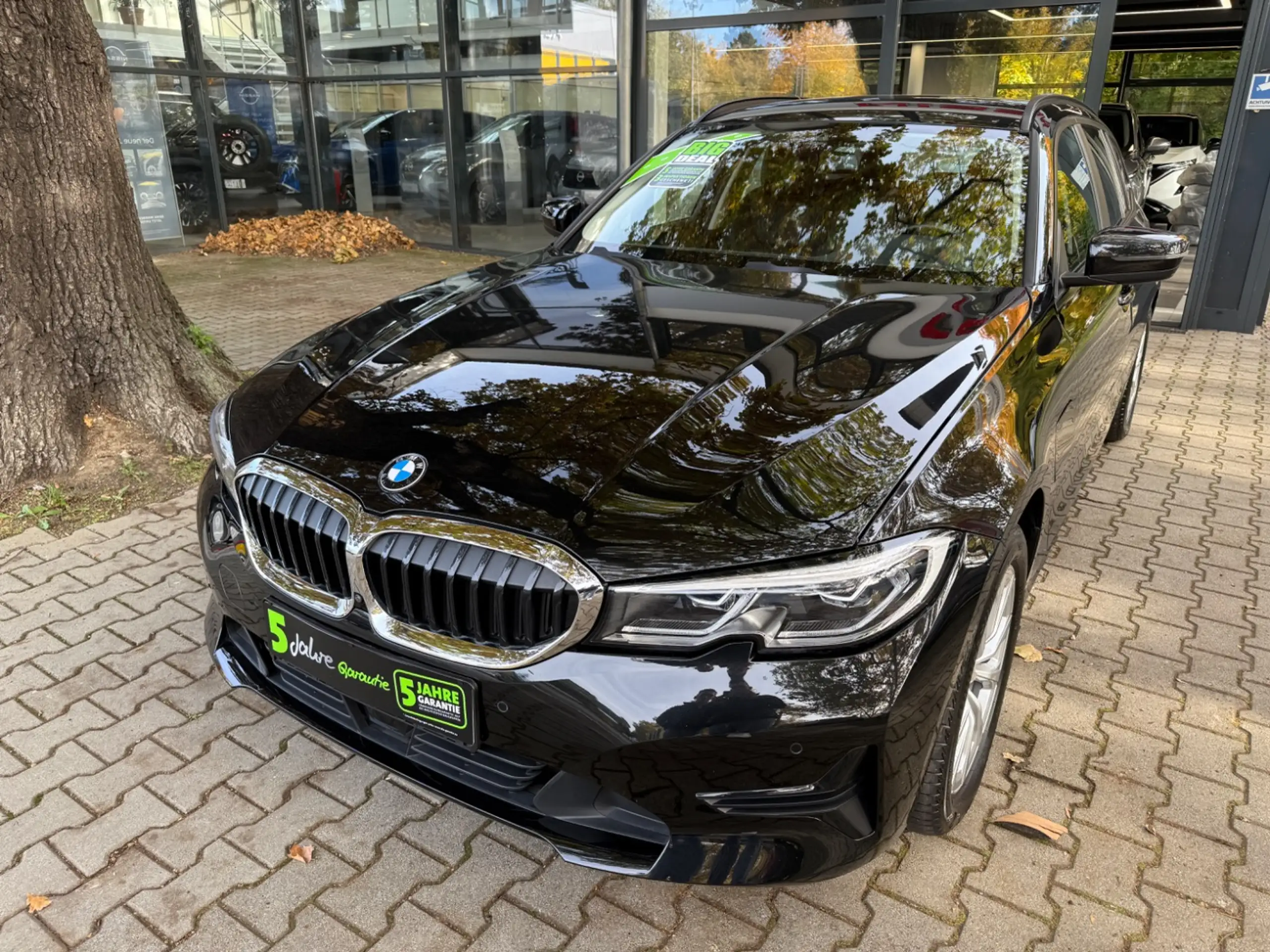 BMW - 330