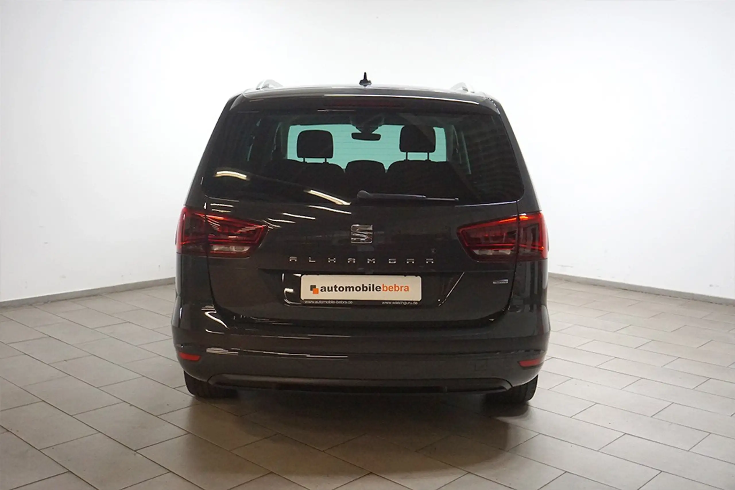 SEAT - Alhambra