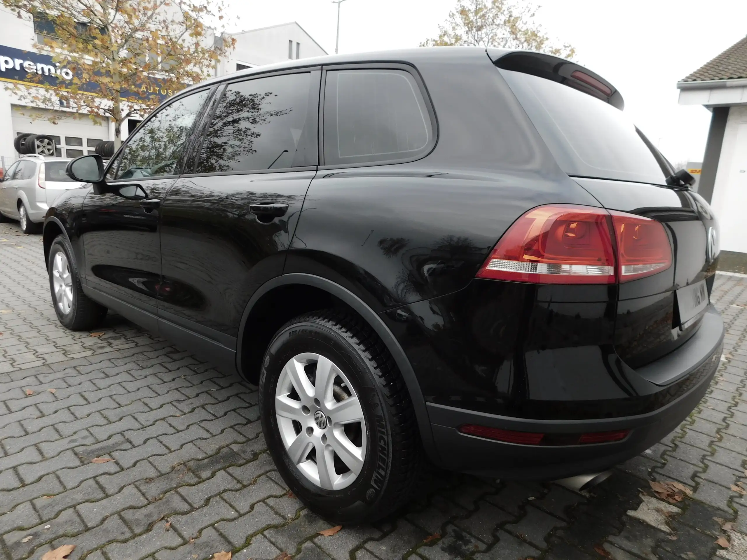 Volkswagen - Touareg