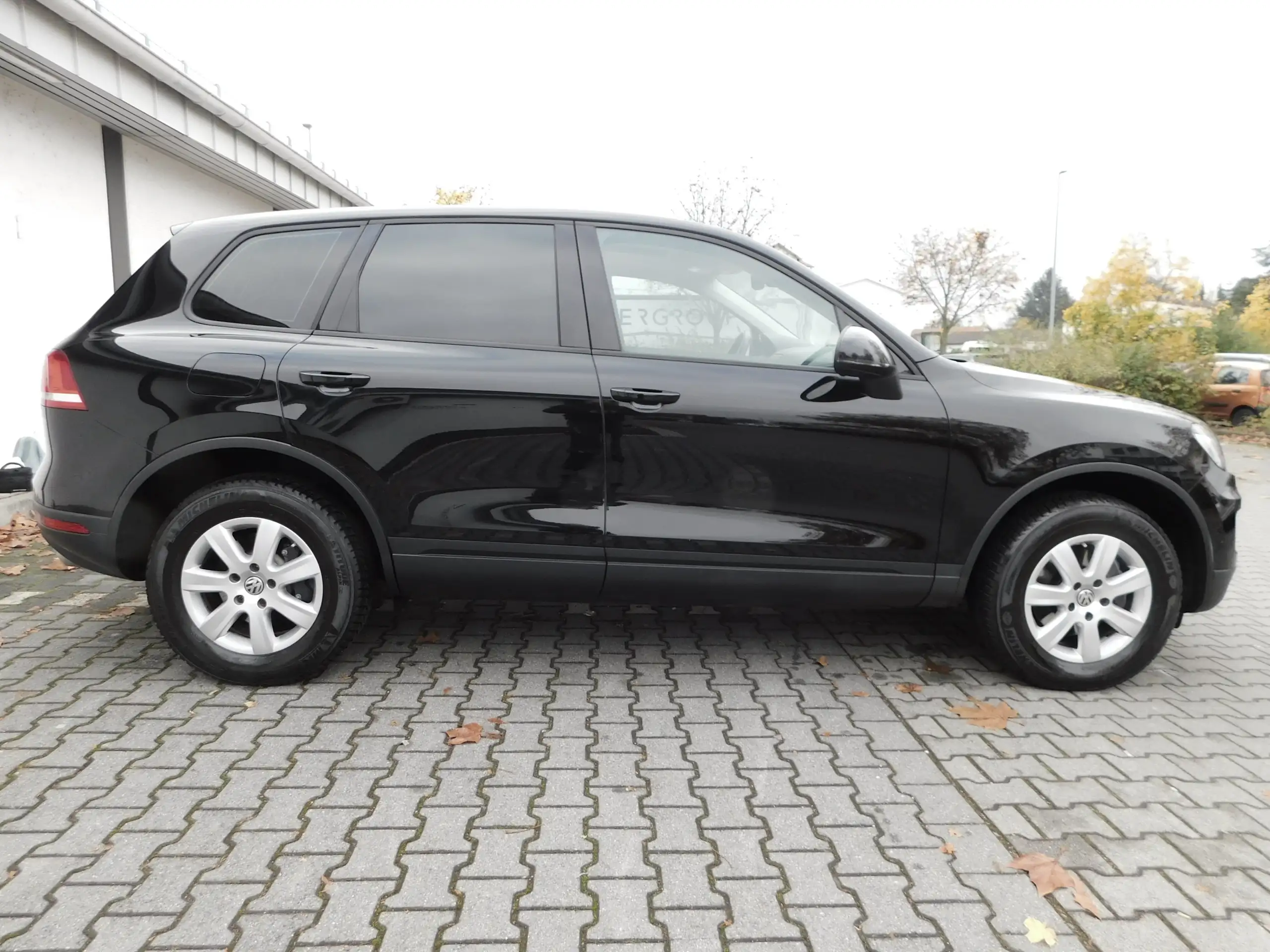 Volkswagen - Touareg