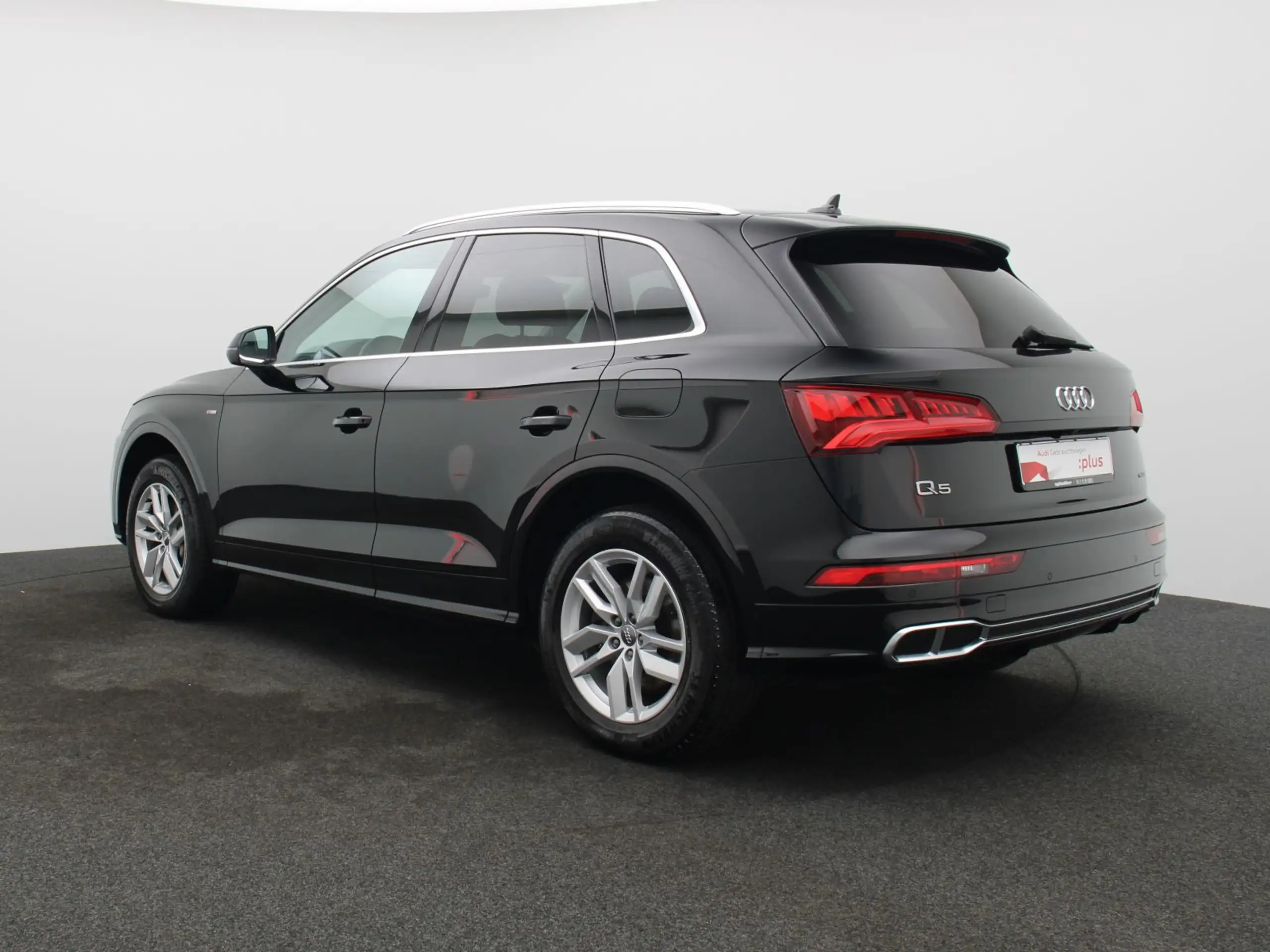 Audi - Q5