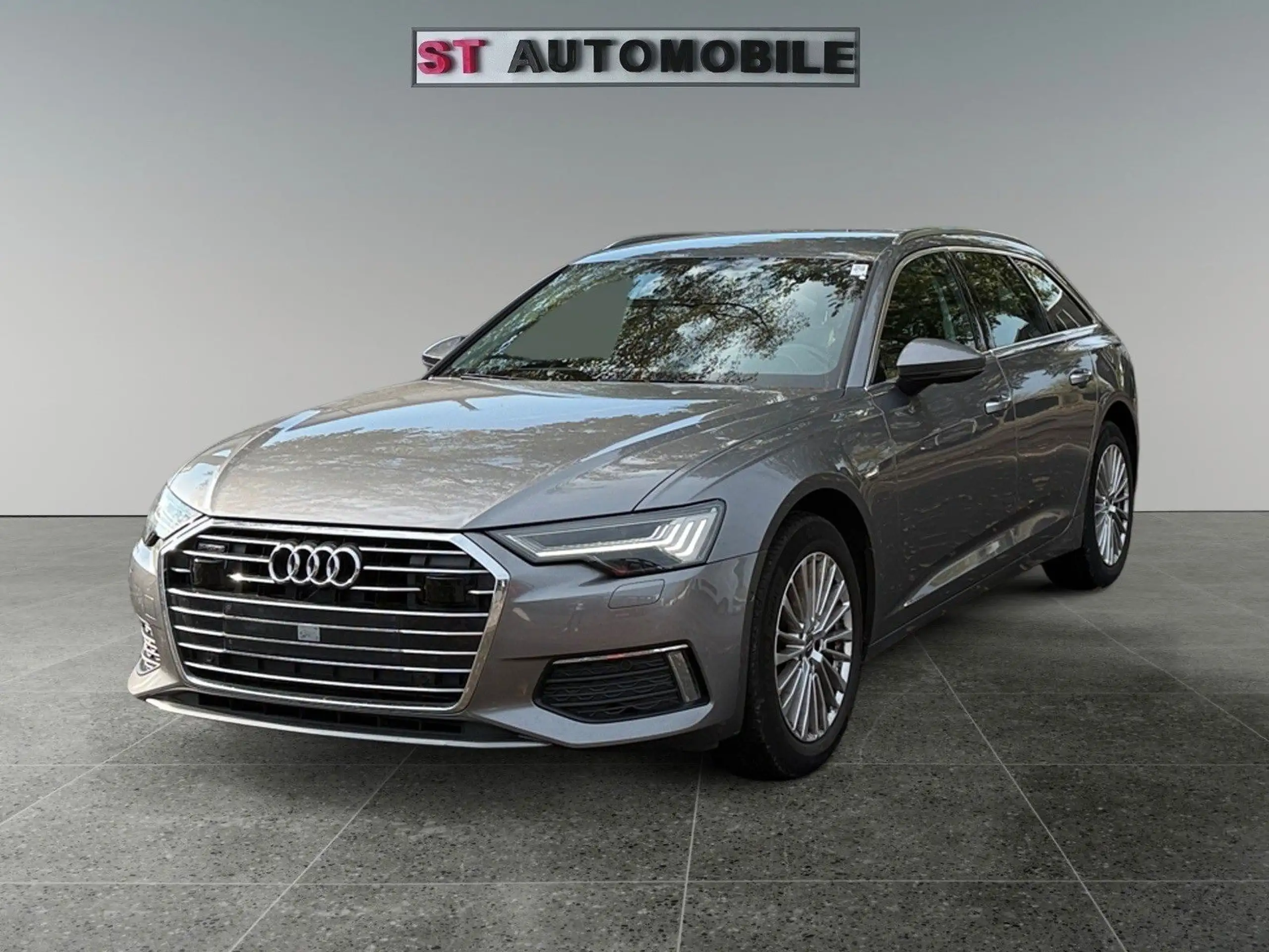 Audi - A6