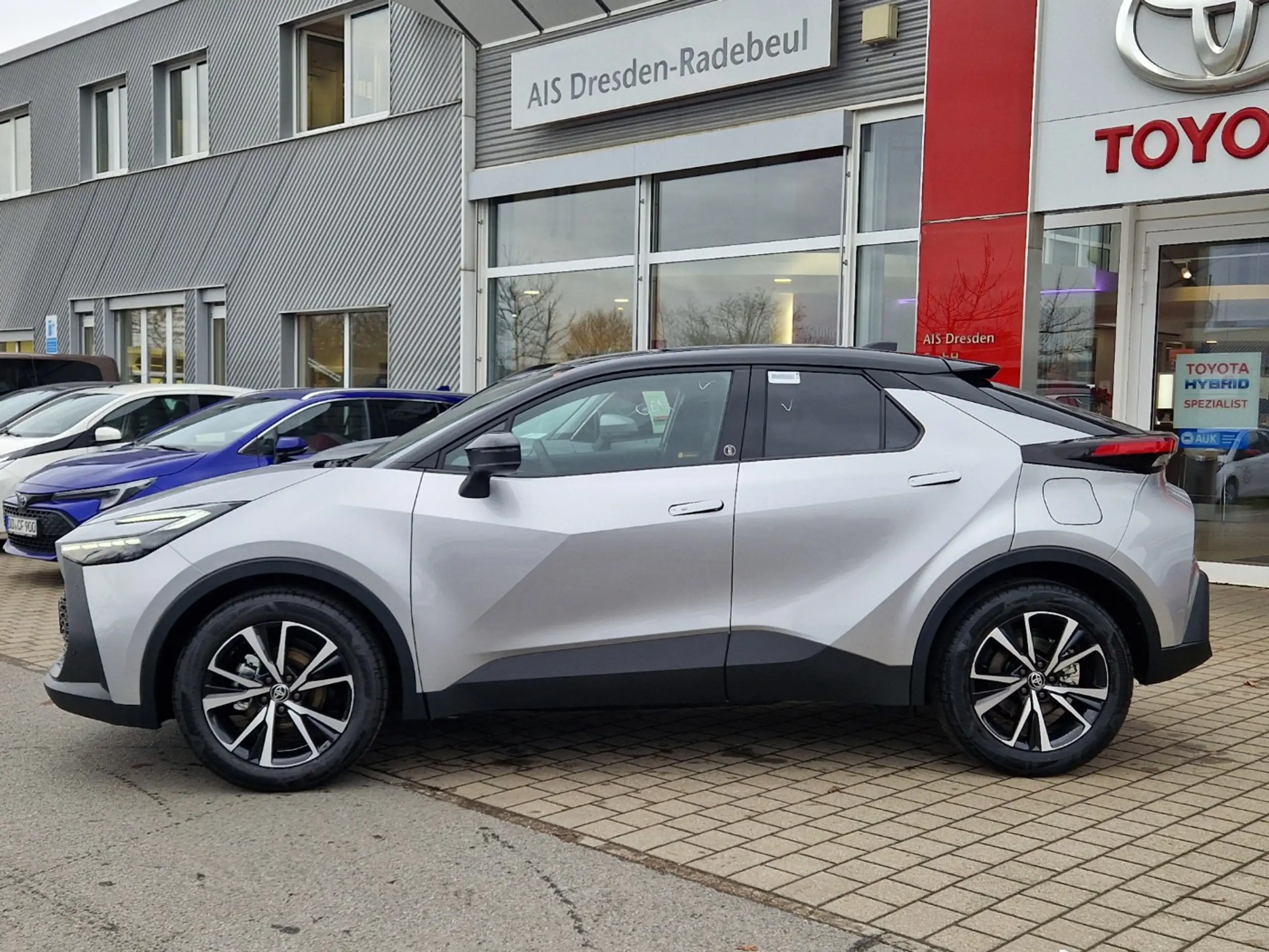 Toyota - C-HR