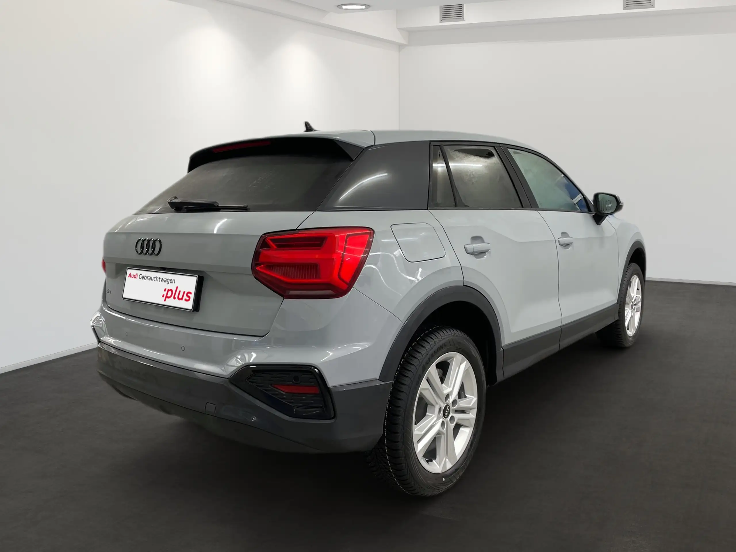 Audi - Q2