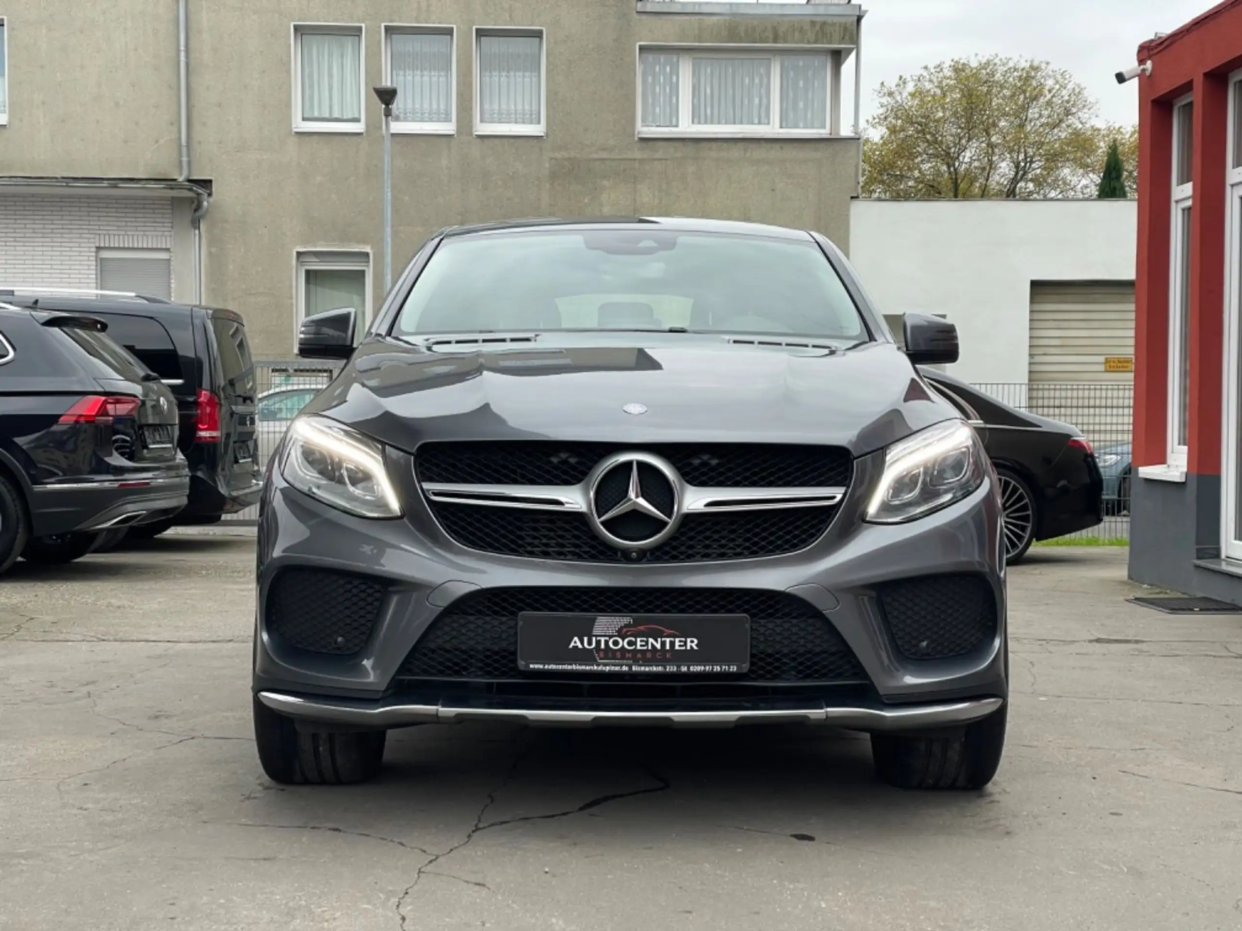 Mercedes-Benz - GLE 350