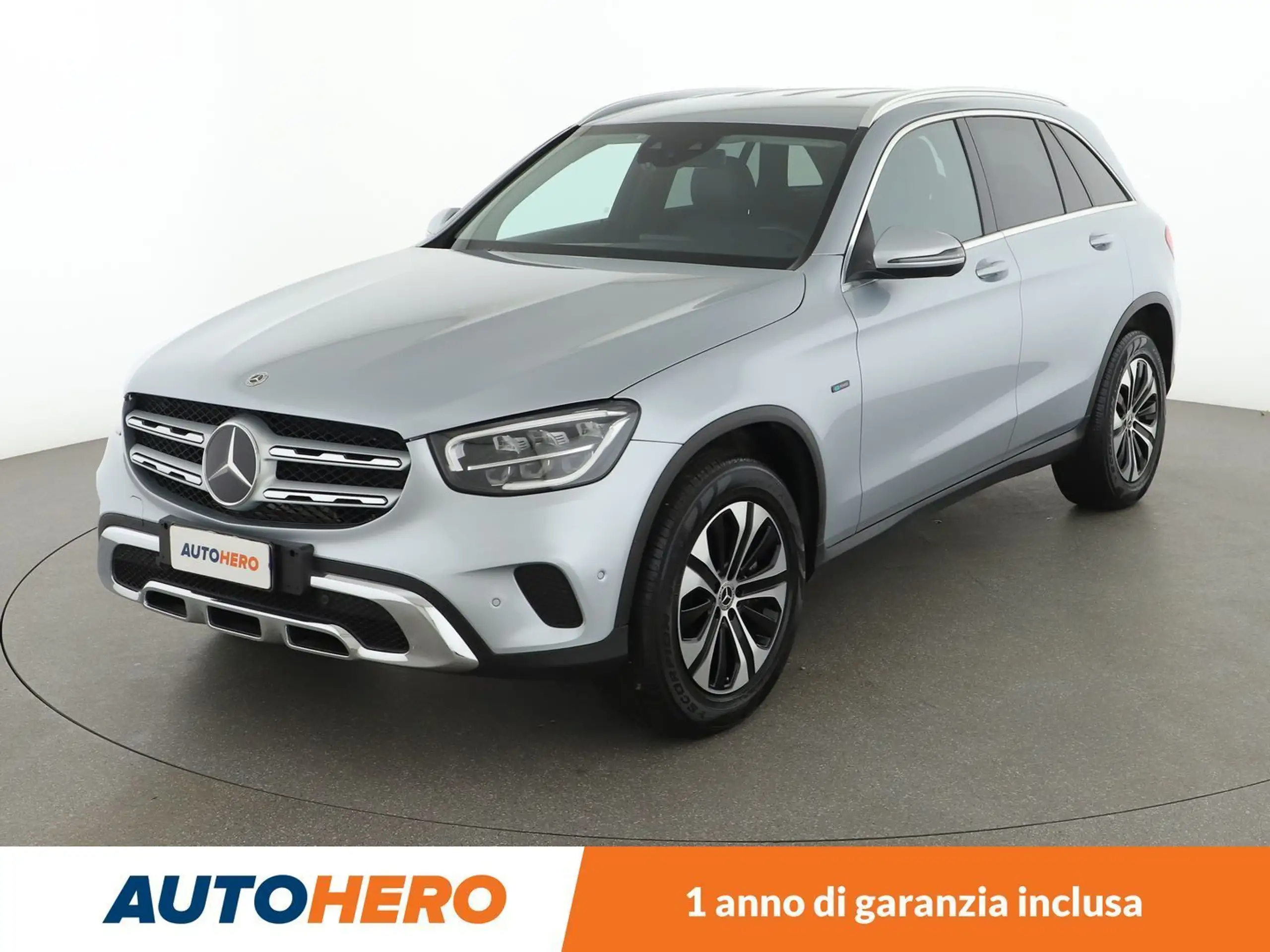 Mercedes-Benz - GLC 300