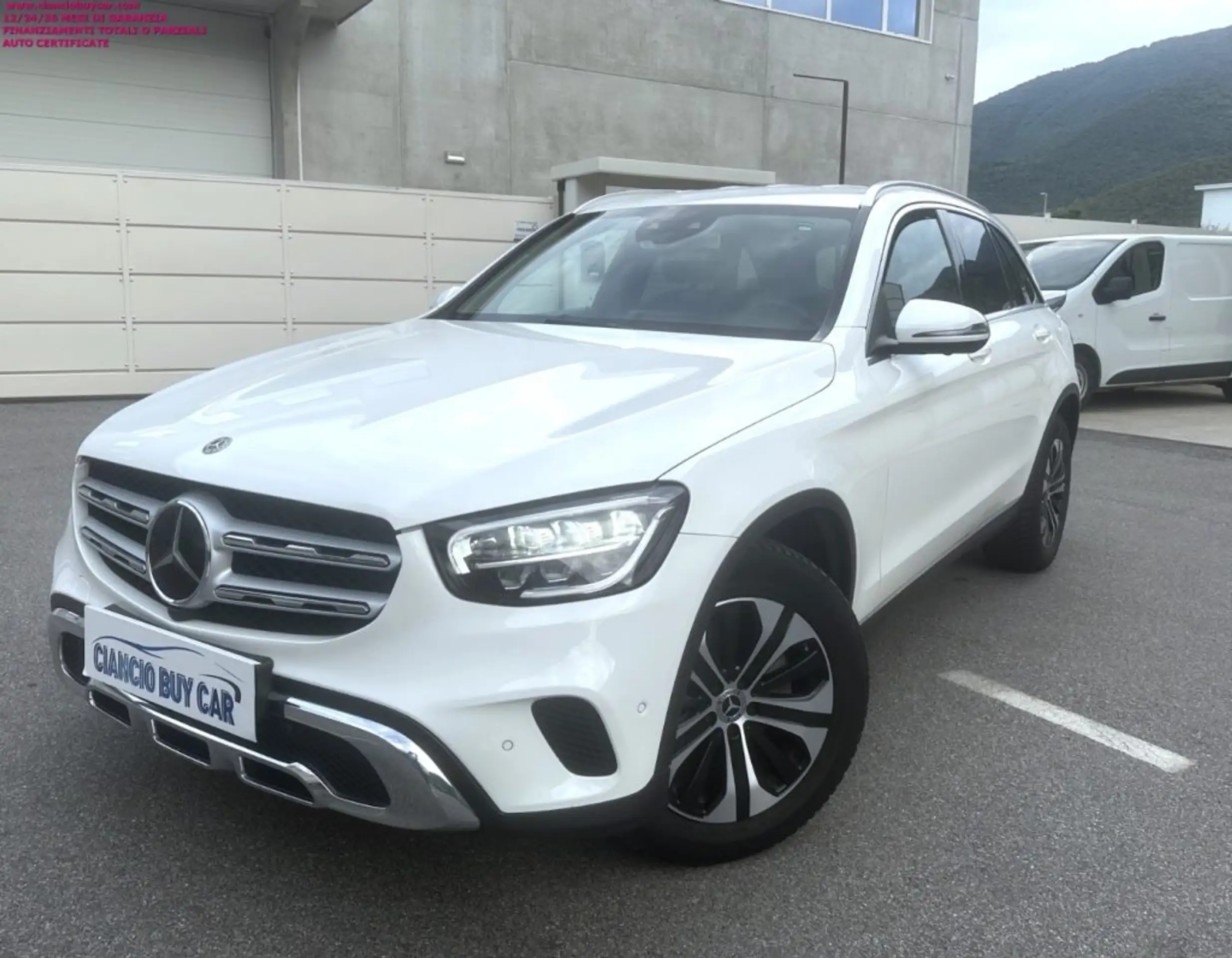 Mercedes-Benz - GLC 200