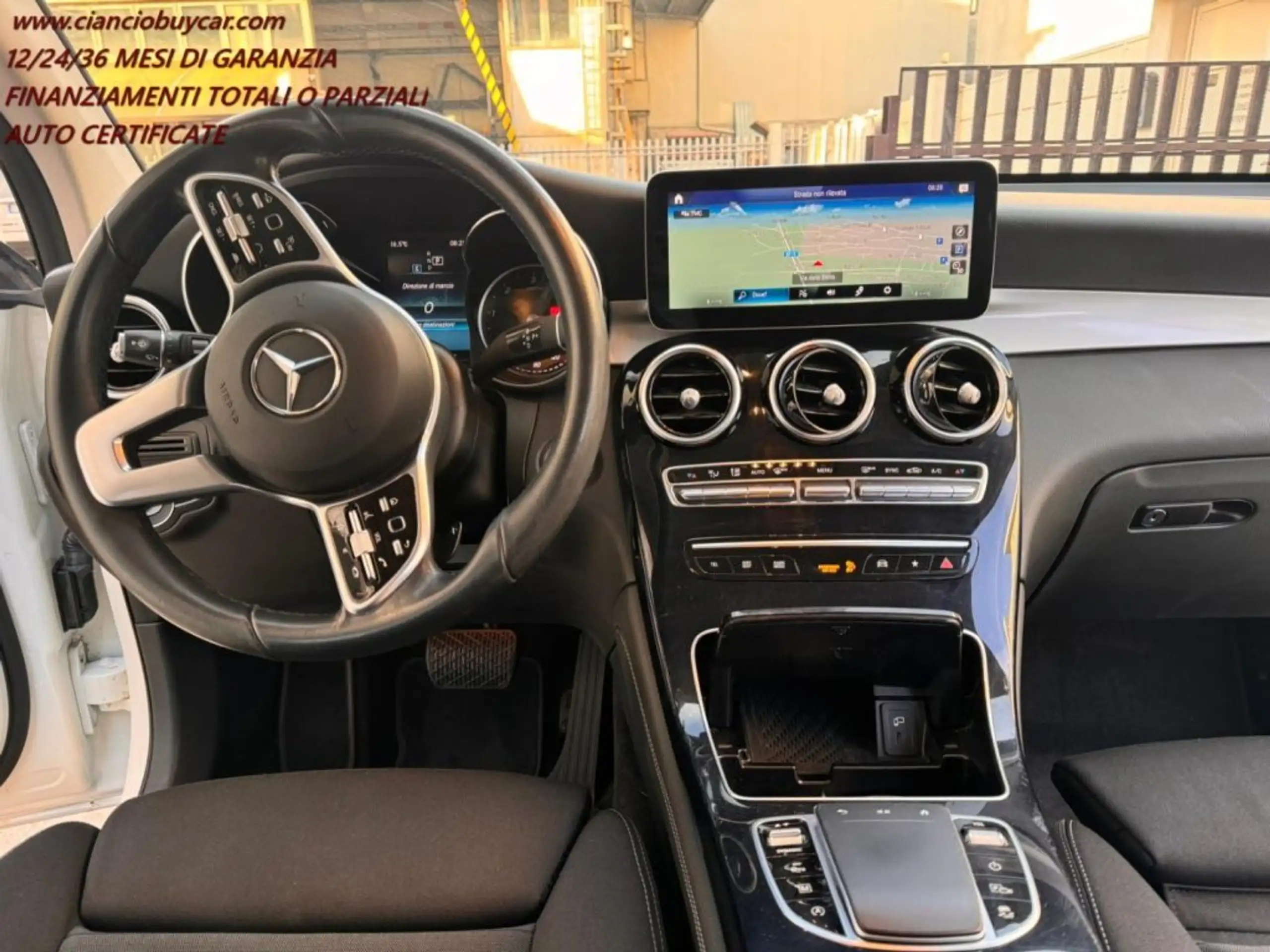 Mercedes-Benz - GLC 200