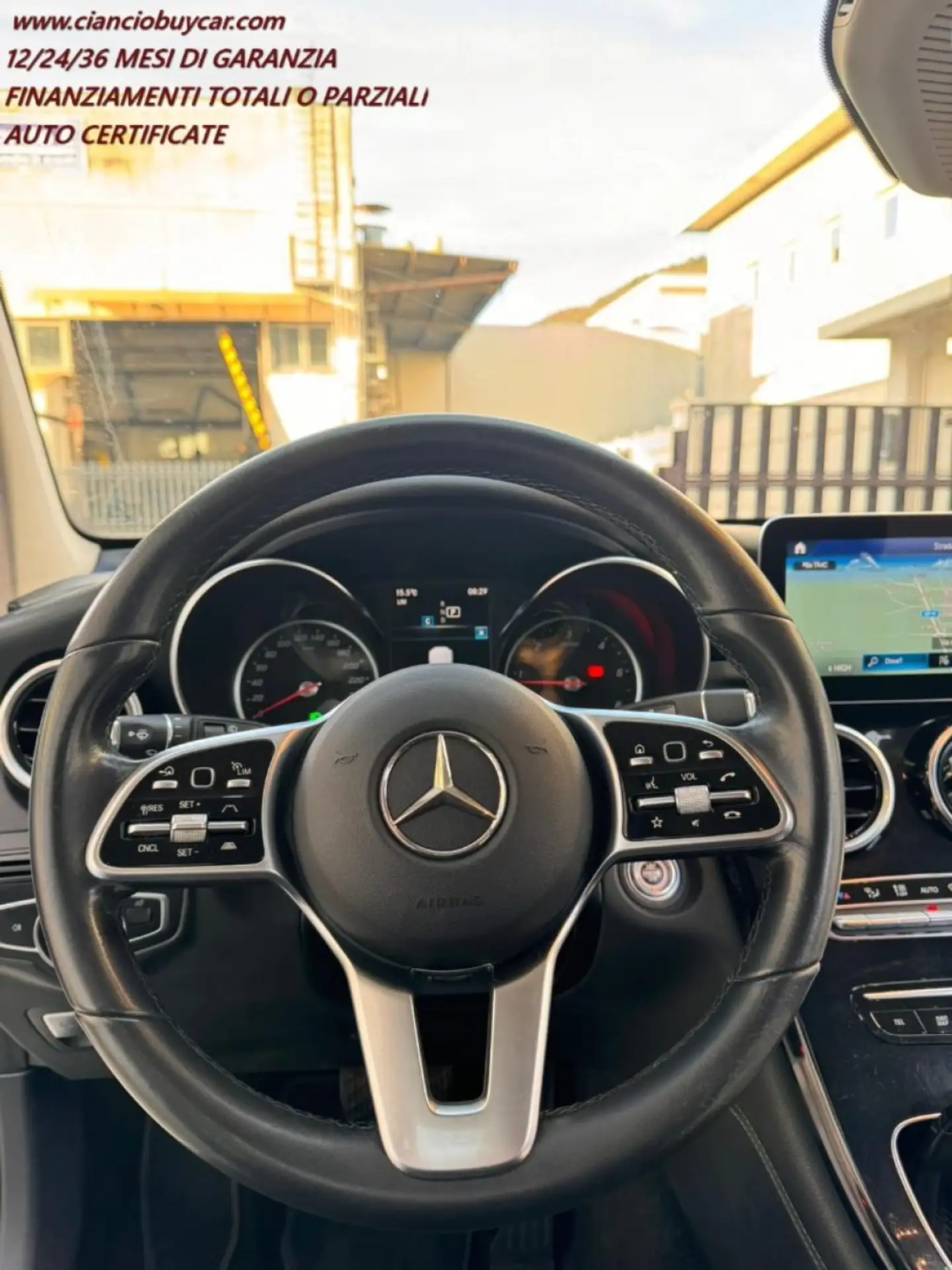 Mercedes-Benz - GLC 200