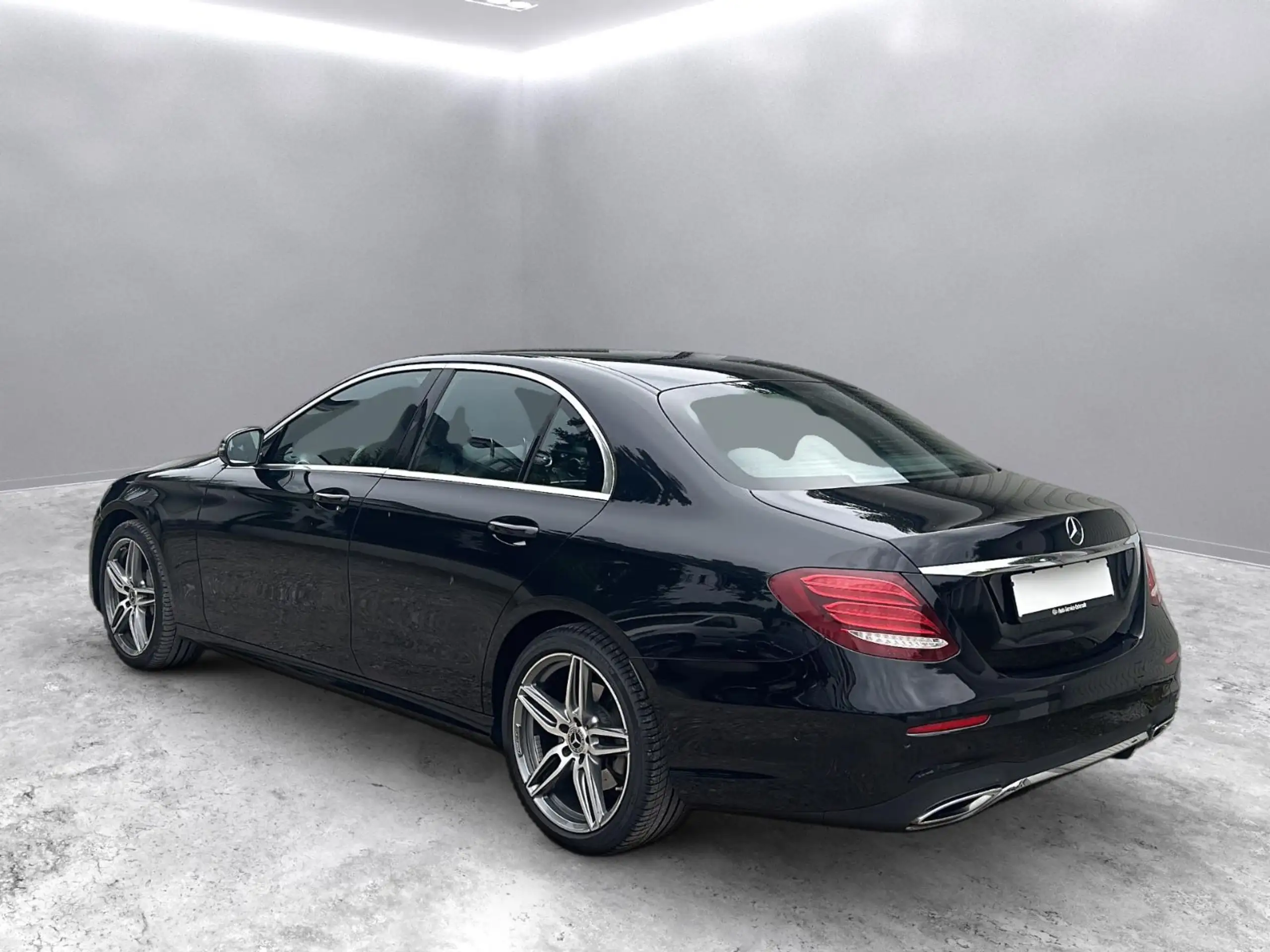 Mercedes-Benz - E 400