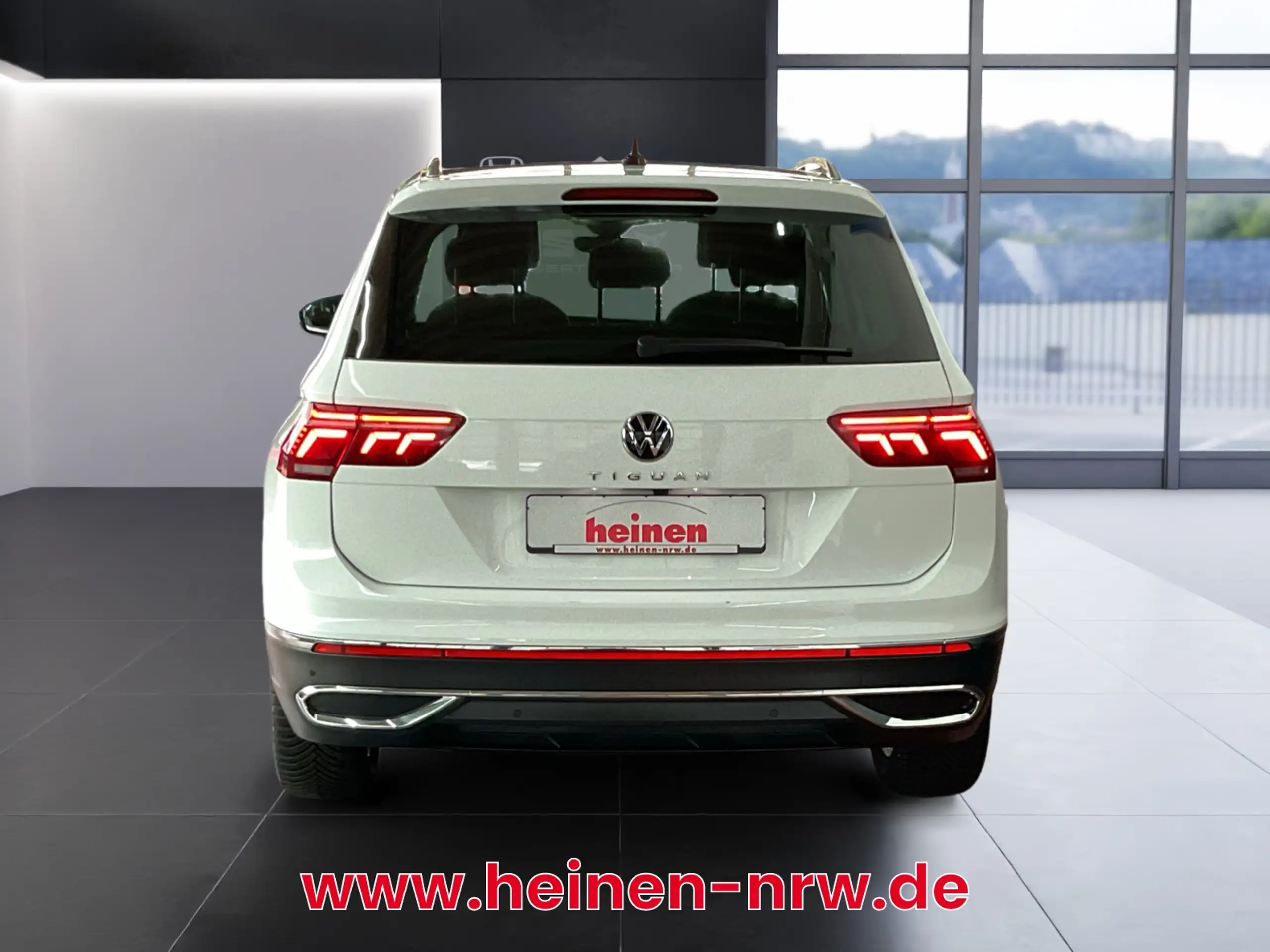 Volkswagen - Tiguan