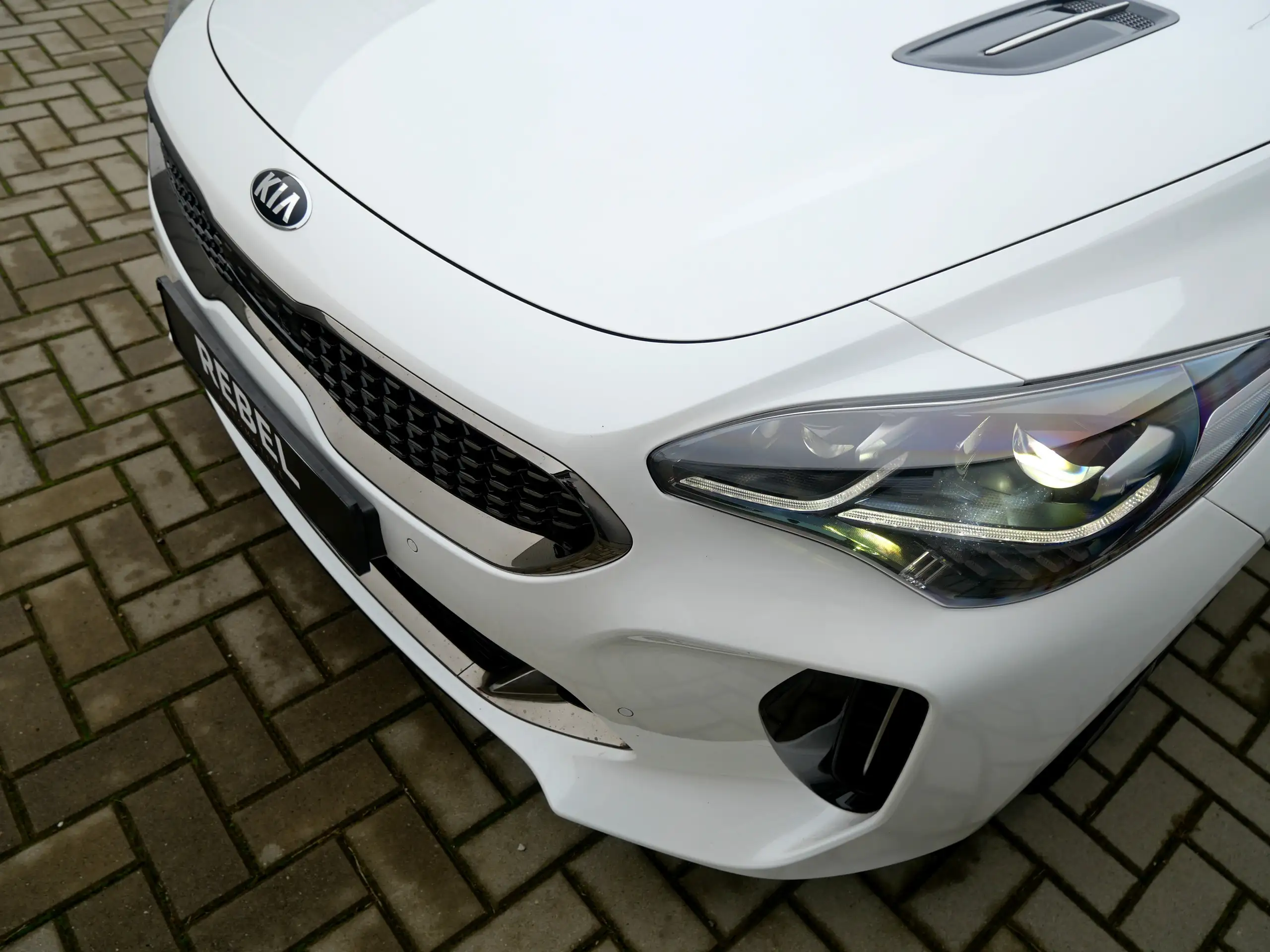 Kia - Stinger