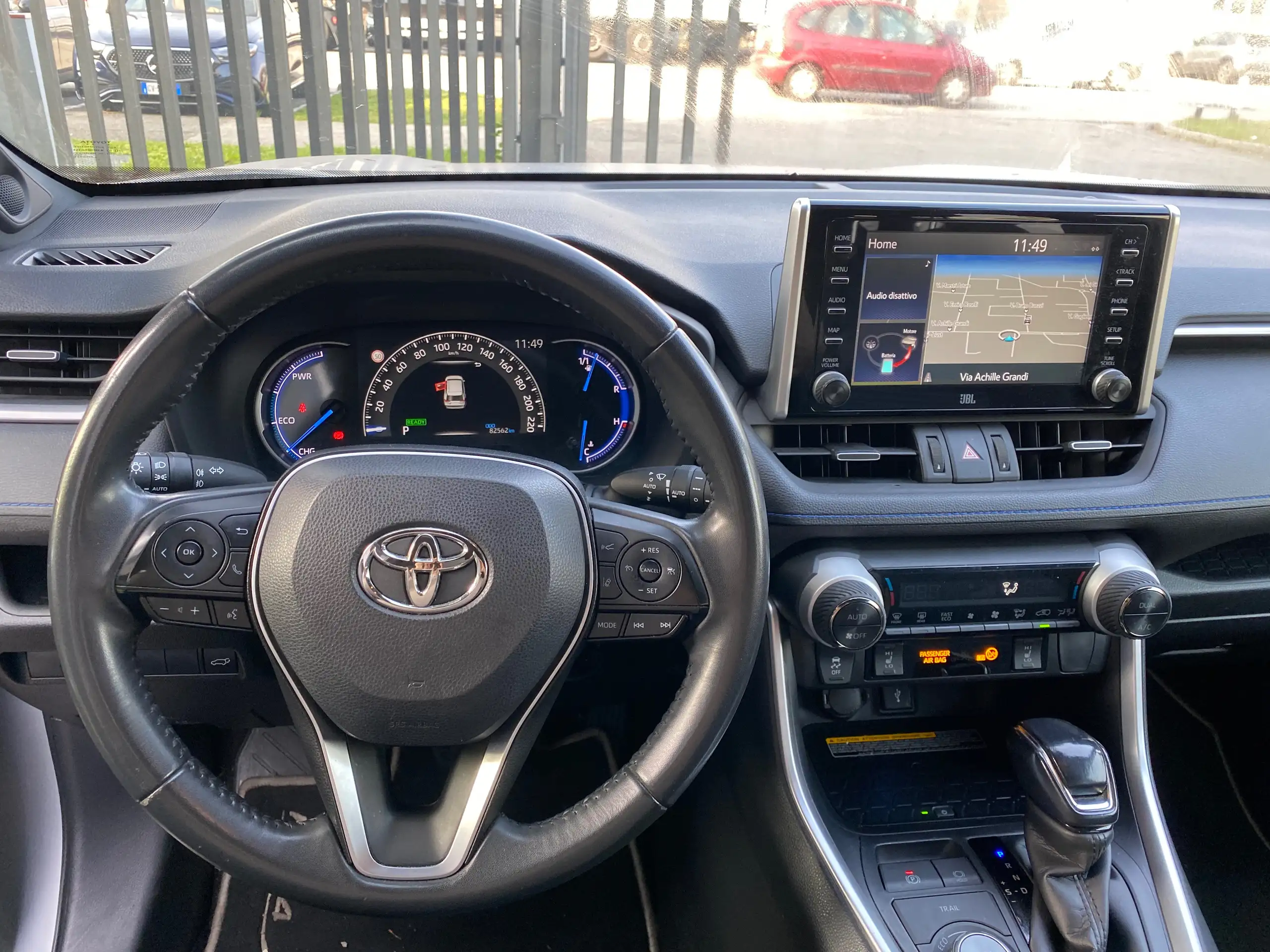 Toyota - RAV 4