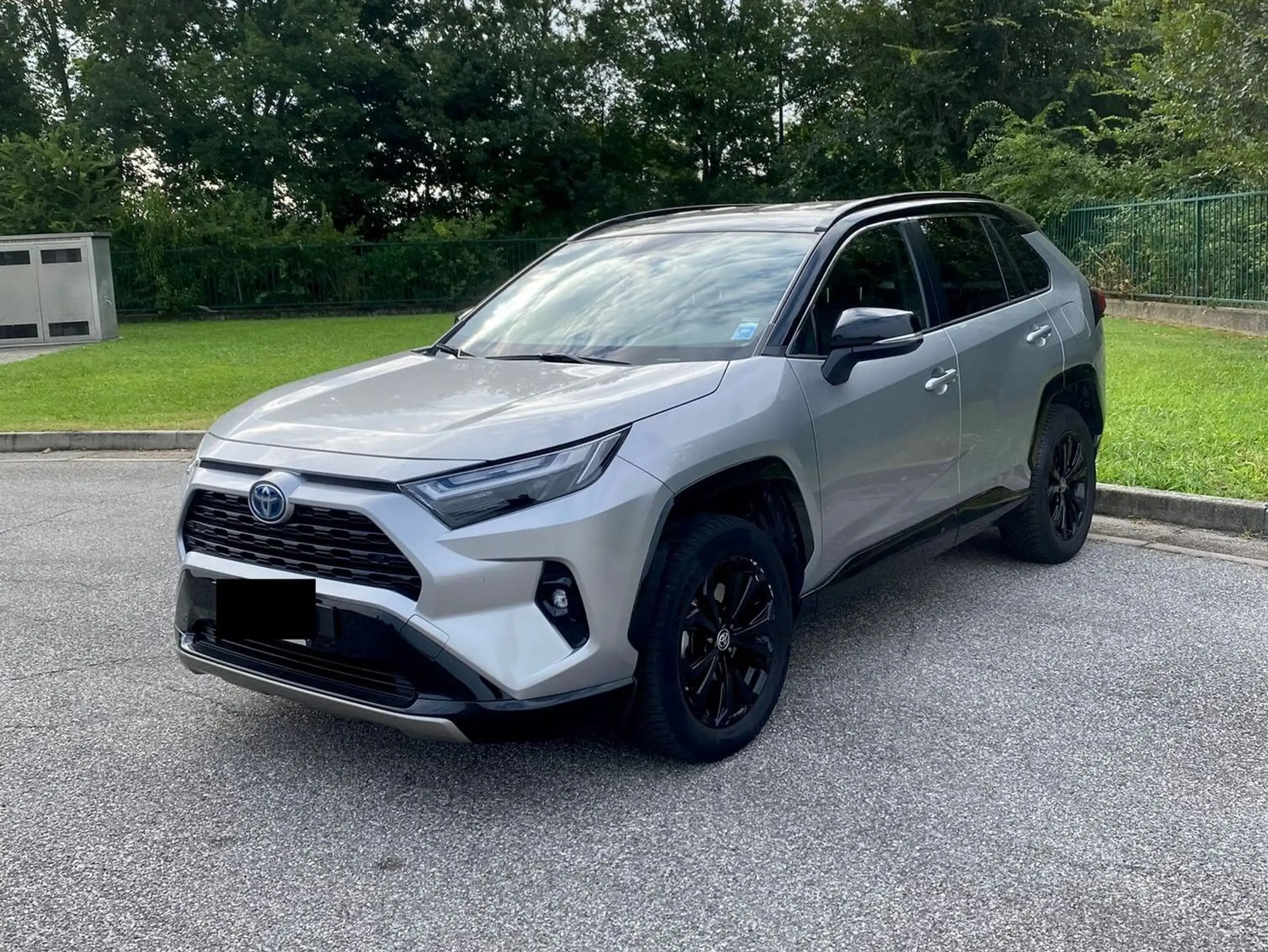 Toyota - RAV 4