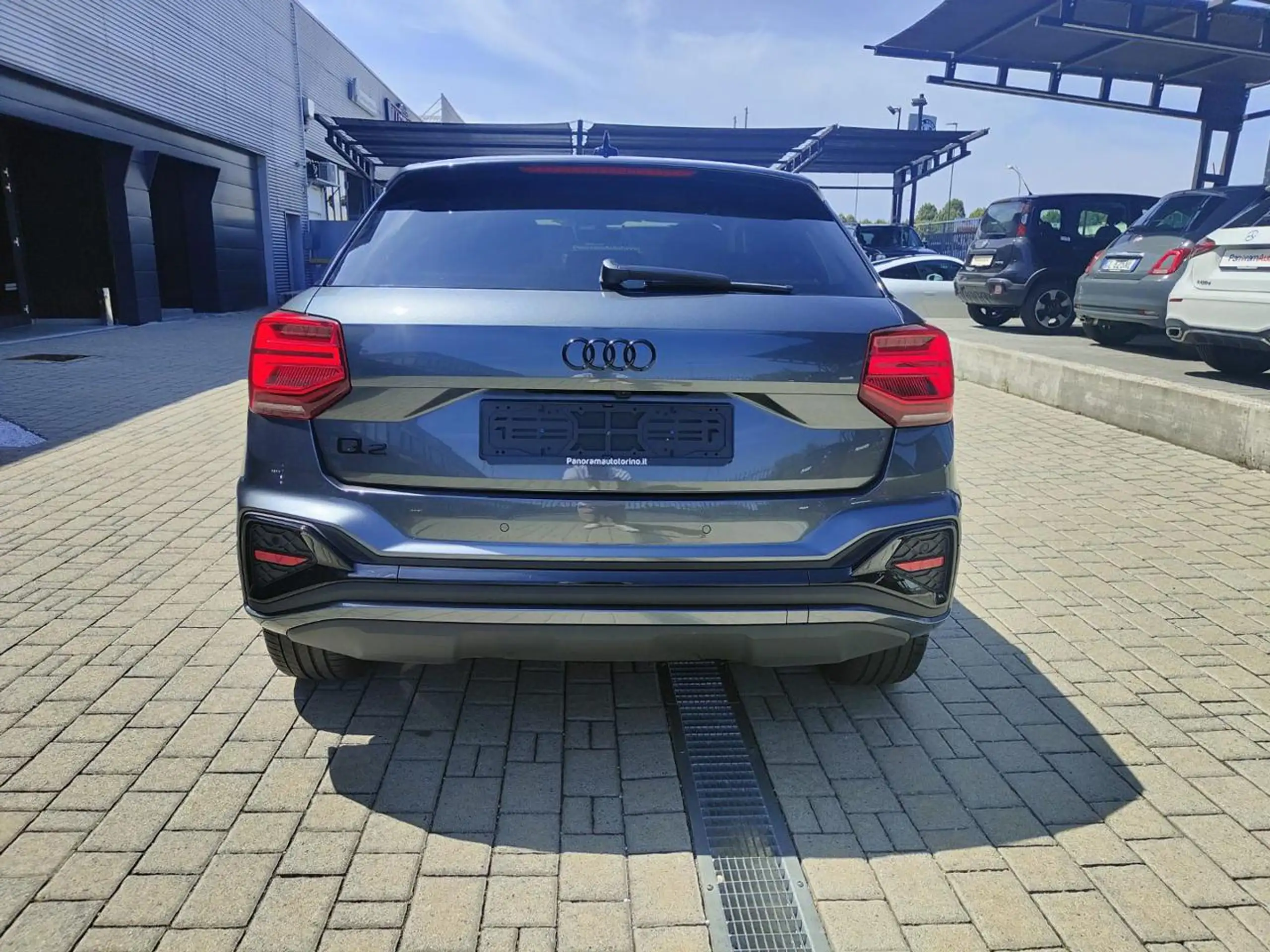 Audi - Q2