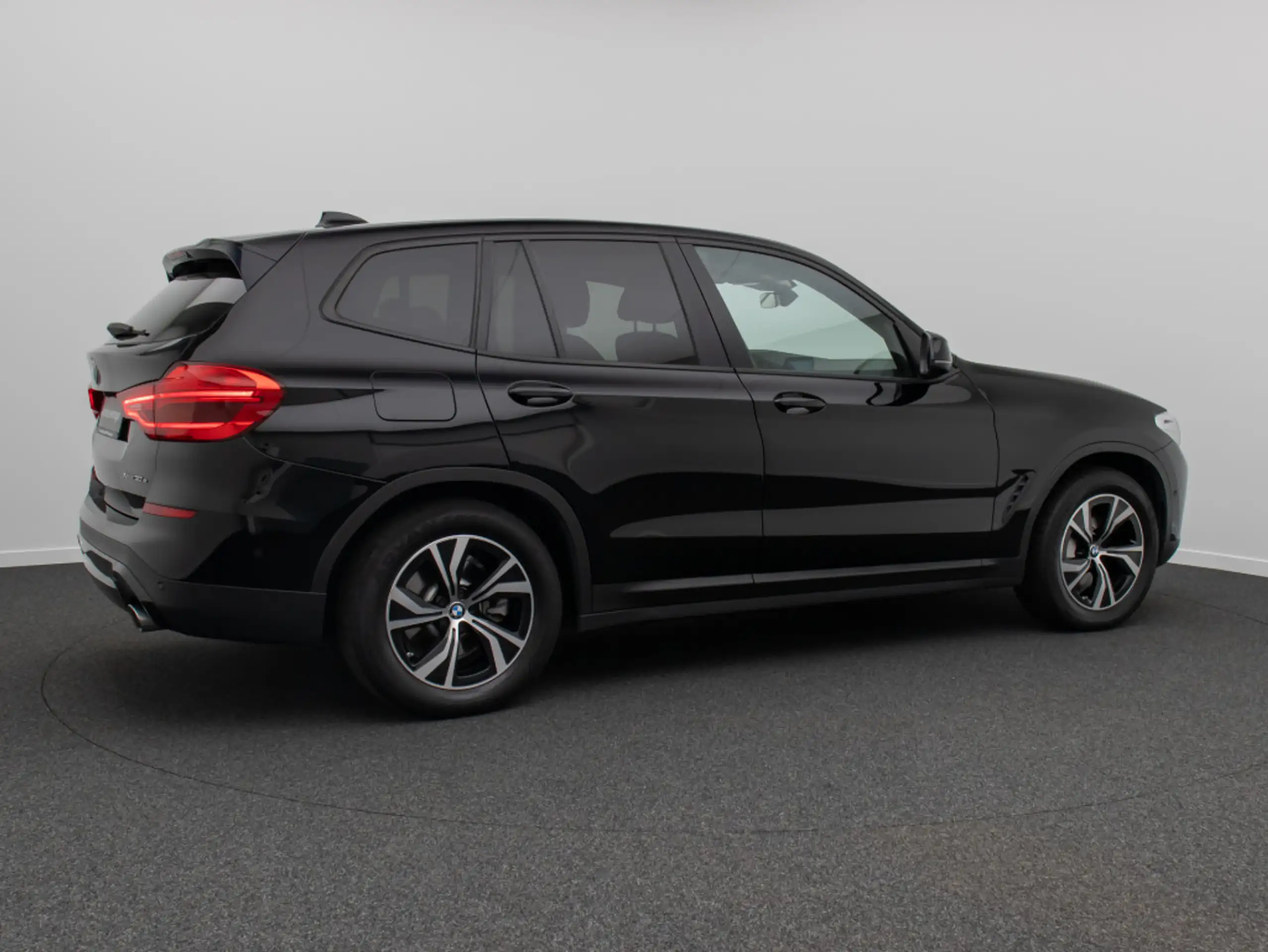 BMW - X3