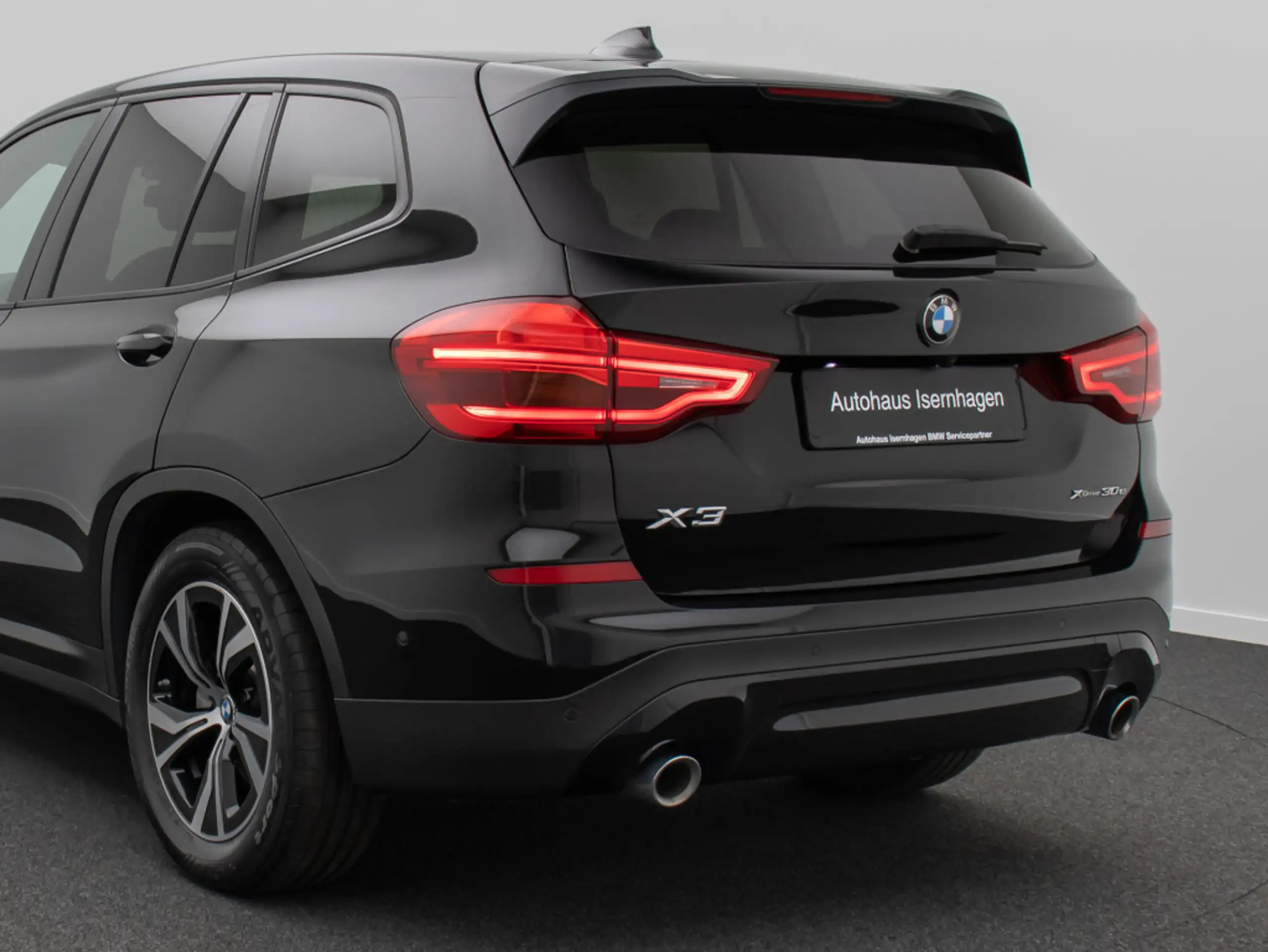 BMW - X3