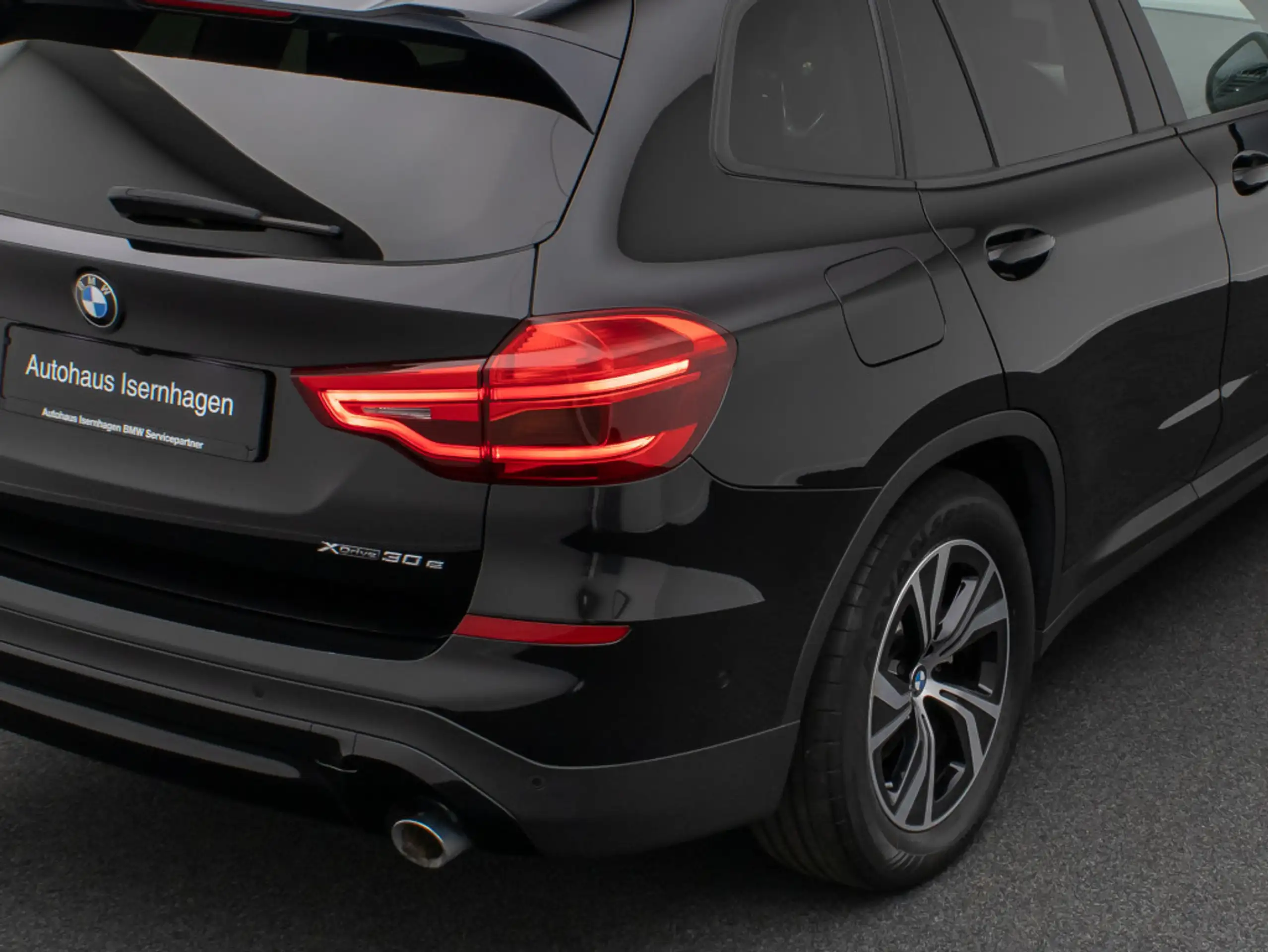 BMW - X3