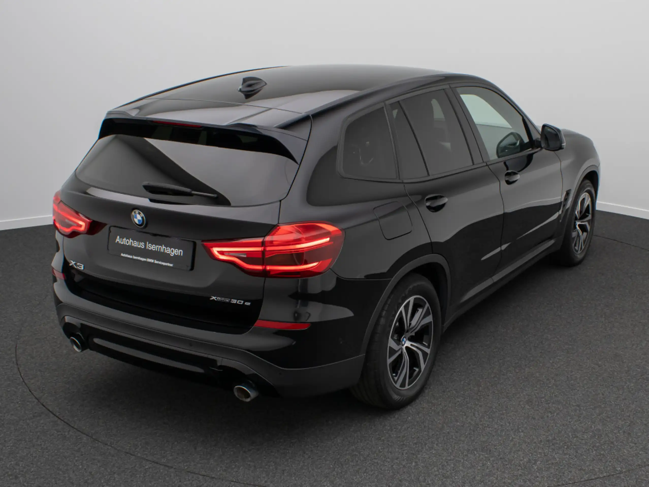 BMW - X3