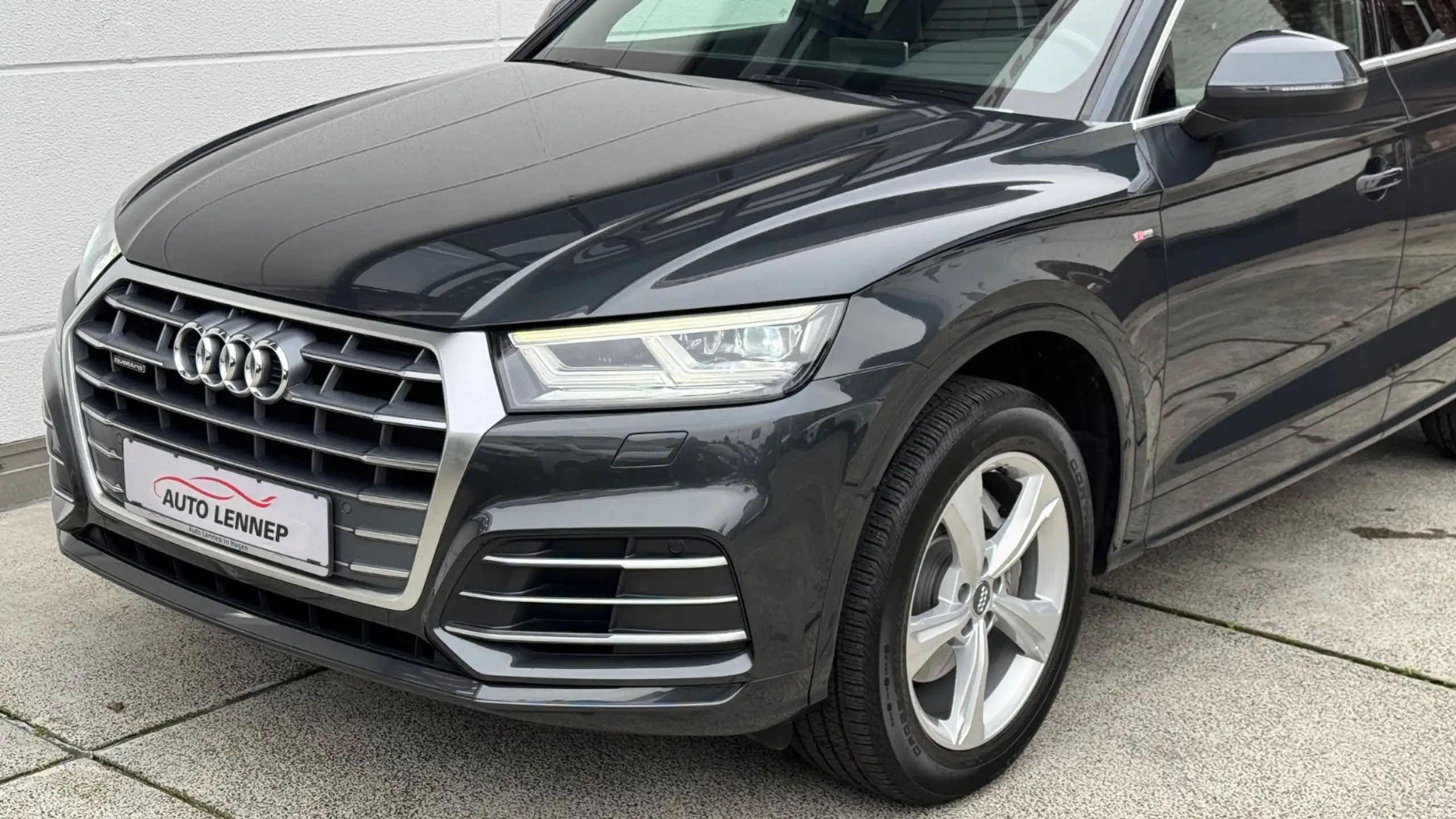 Audi - Q5