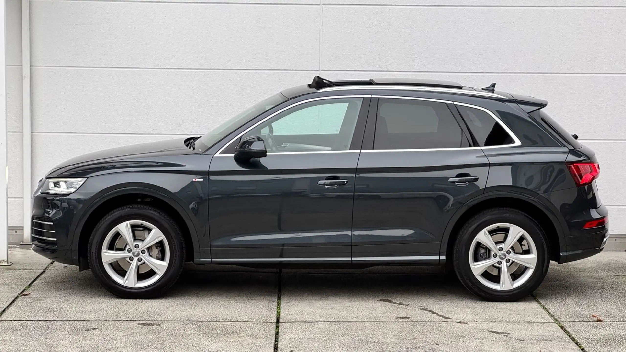 Audi - Q5