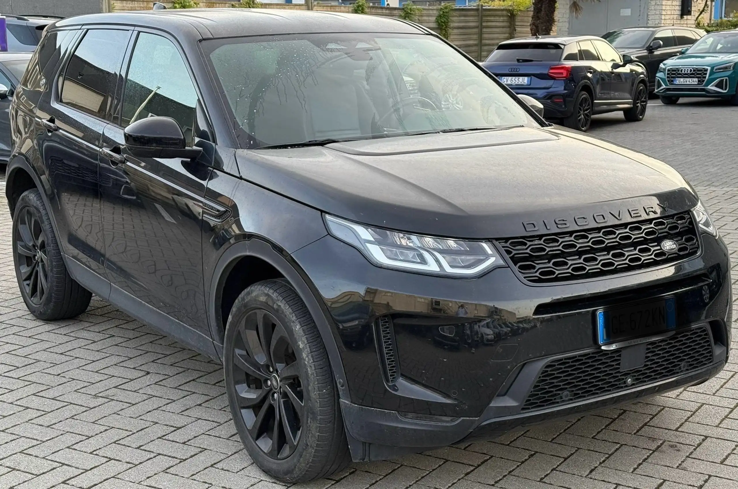 Land Rover Discovery Sport 2021