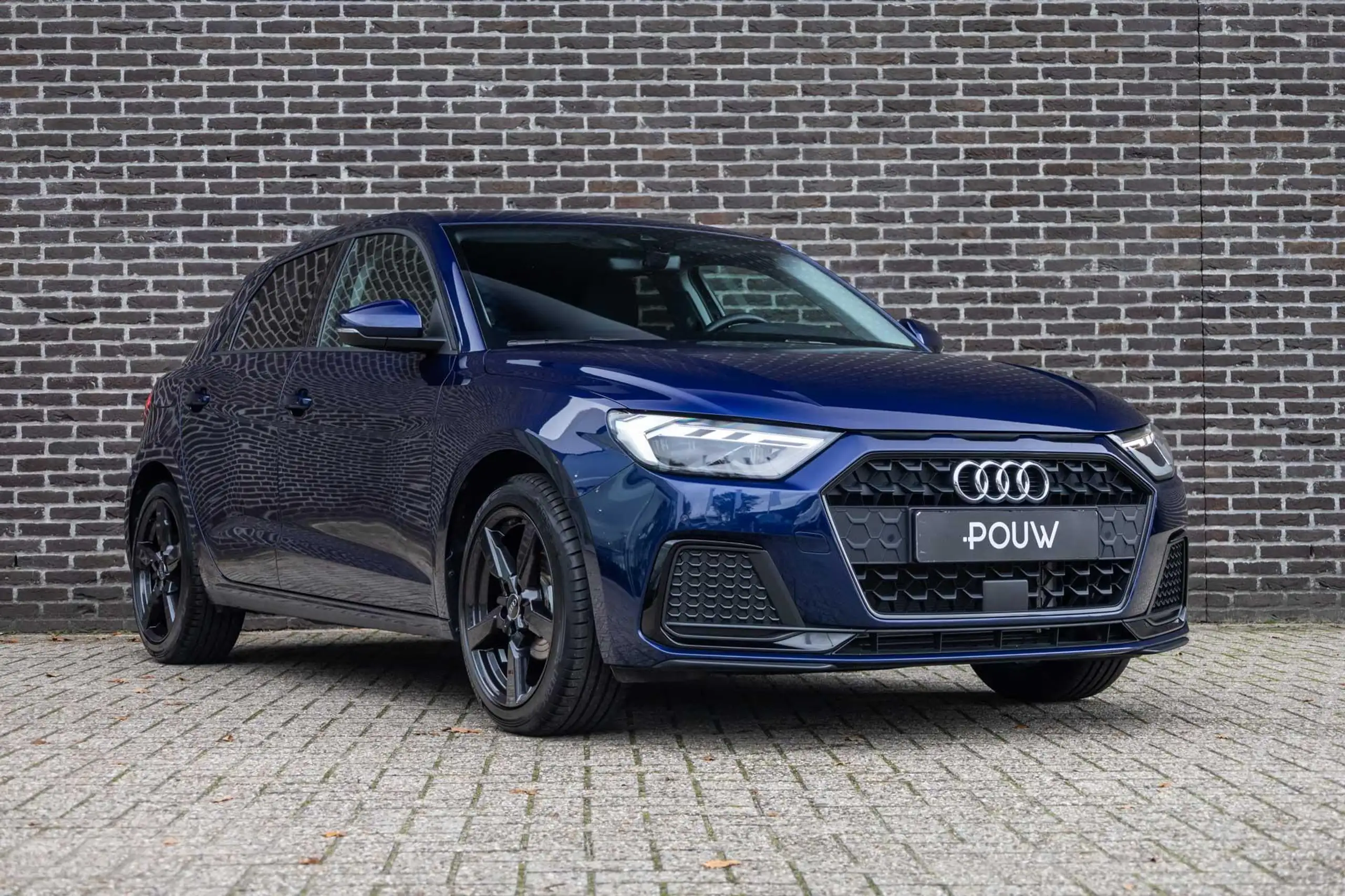 Audi - A1