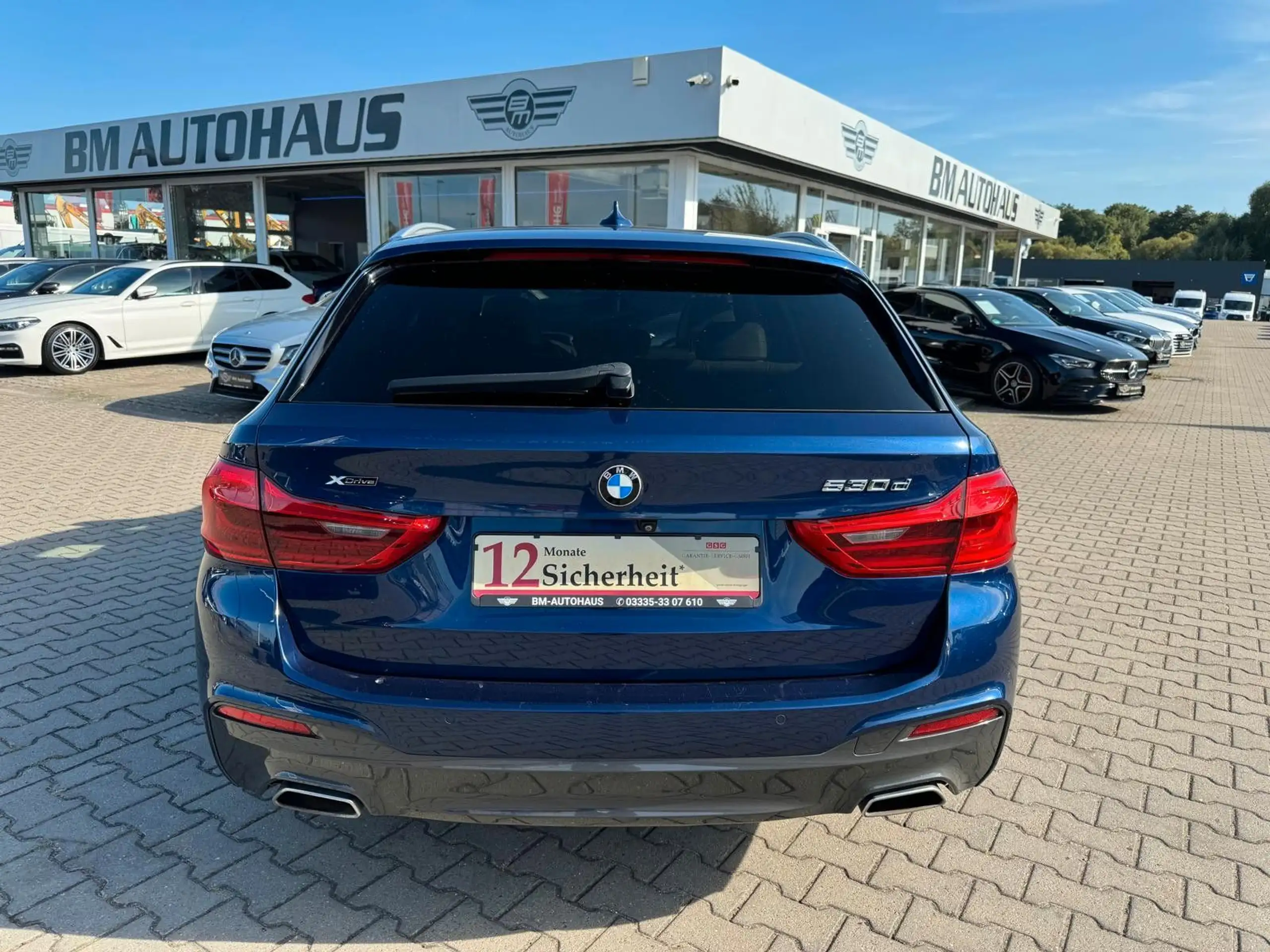 BMW - 530